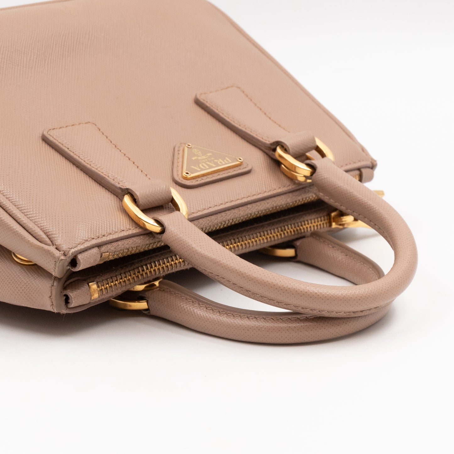 Galleria Micro Double Zip Nude Saffiano