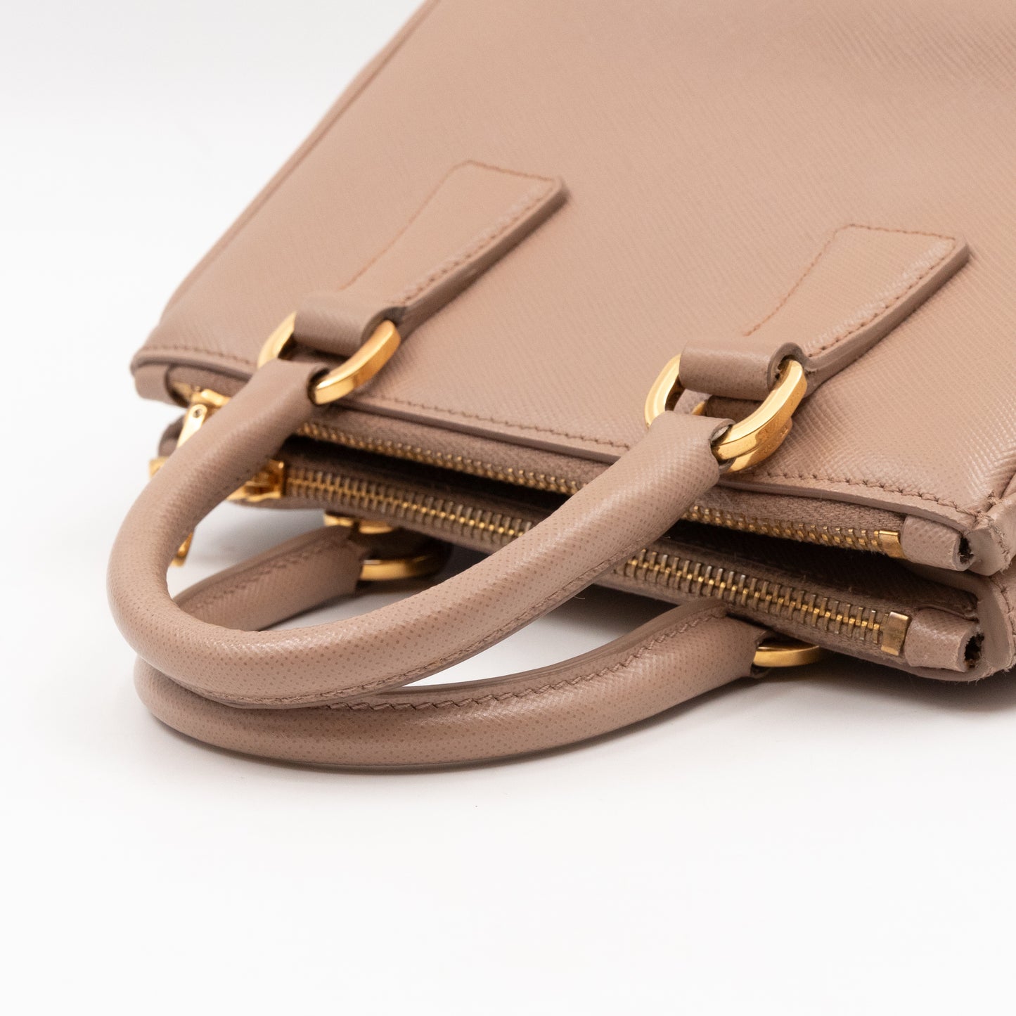 Galleria Micro Double Zip Nude Saffiano