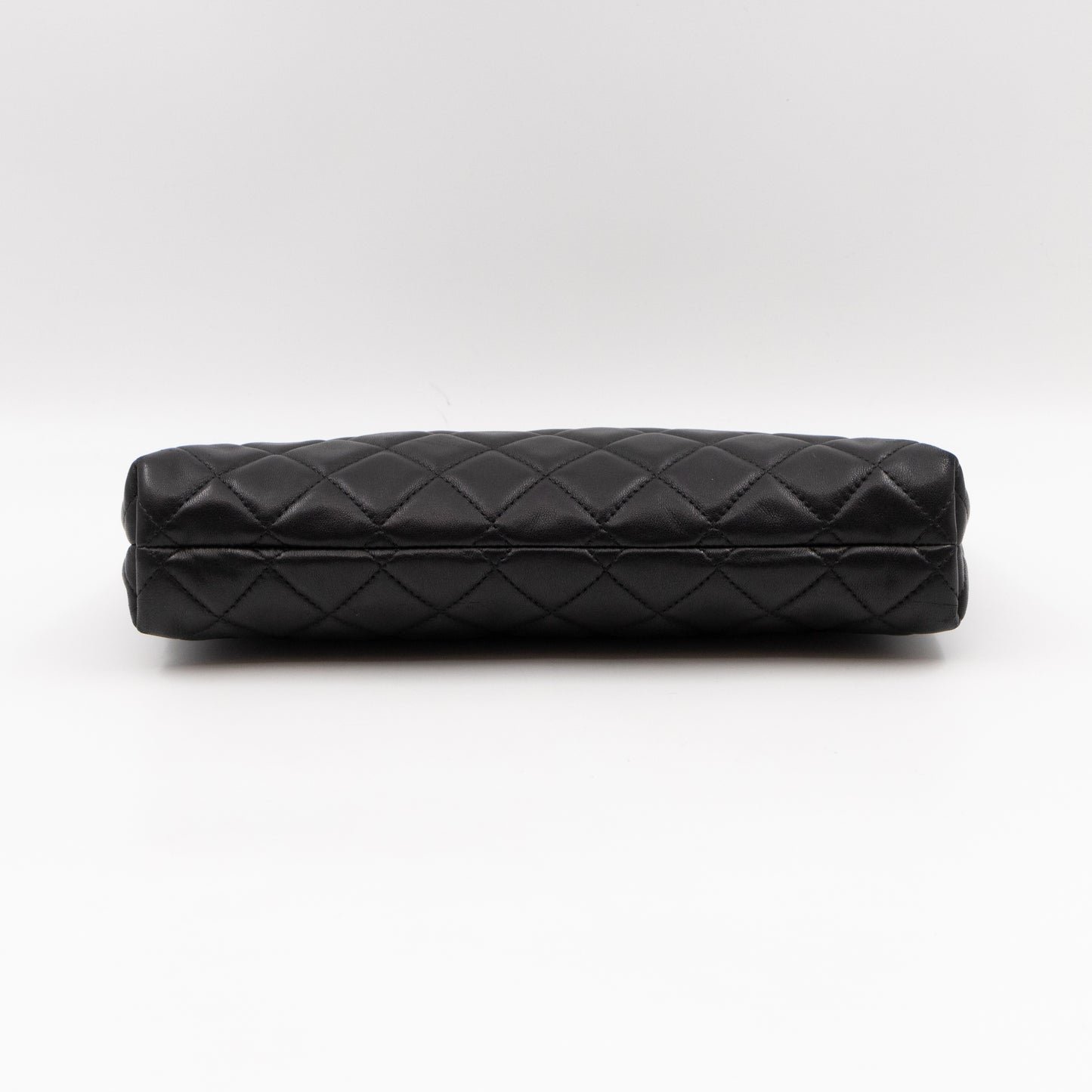 Kiss Lock Clutch Black Quilted Leather