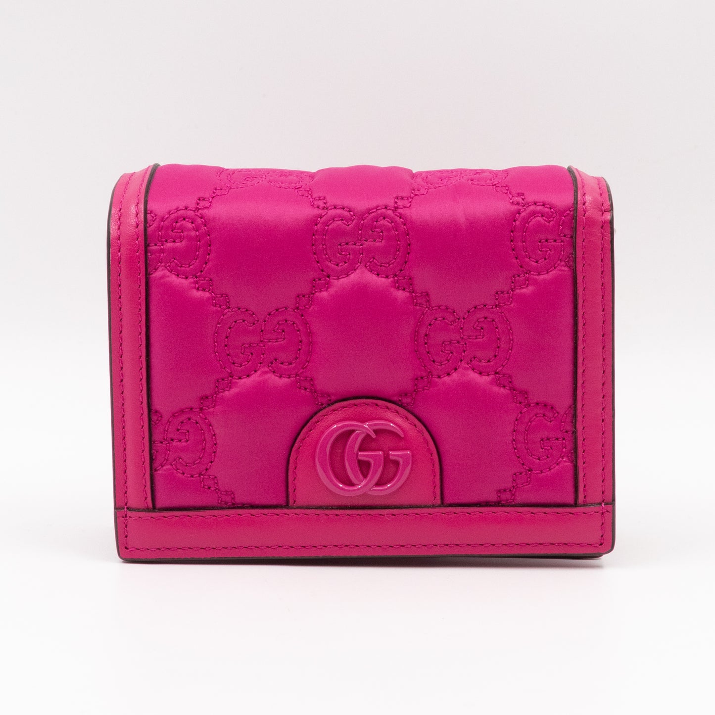 GG Marmont Matelasse Mini Messenger Bag Fuchsia