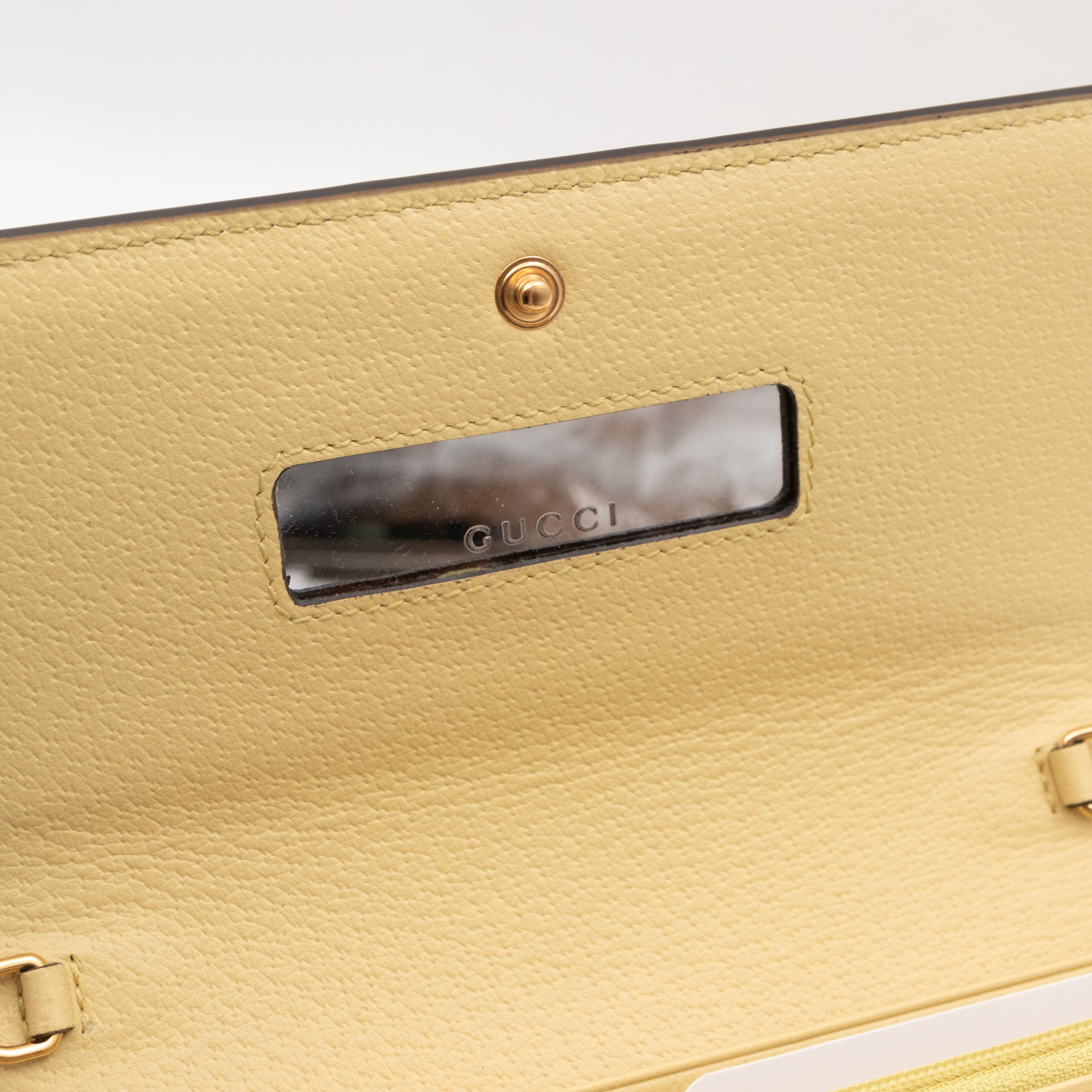 Ophidia Continental Wallet on Chain Yellow