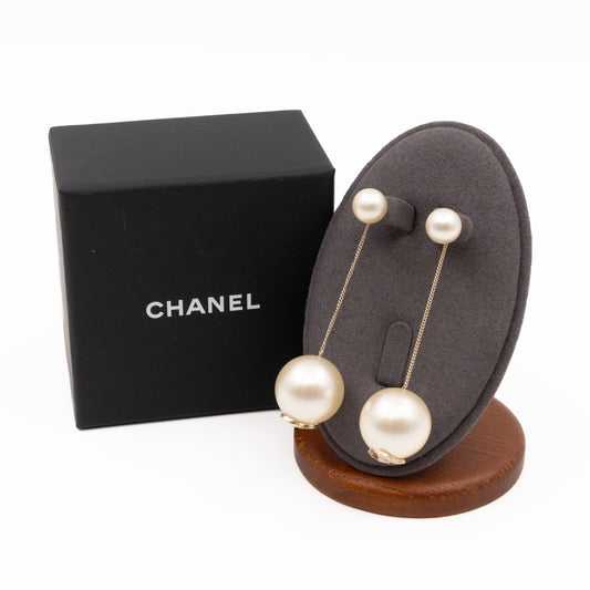 Big Pearl Drop Earrings Light Gold