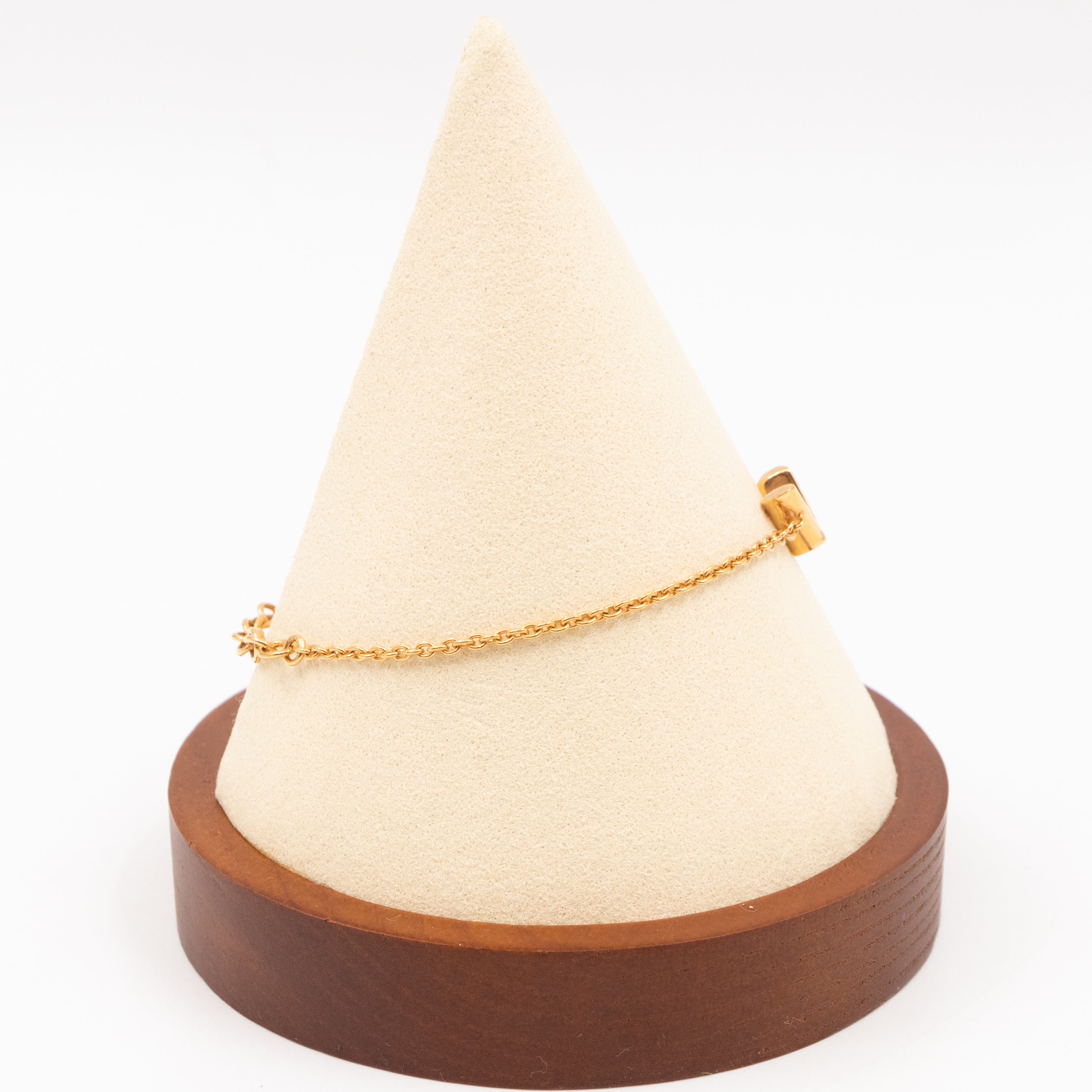 LV & Me Letter Bracelet Gold