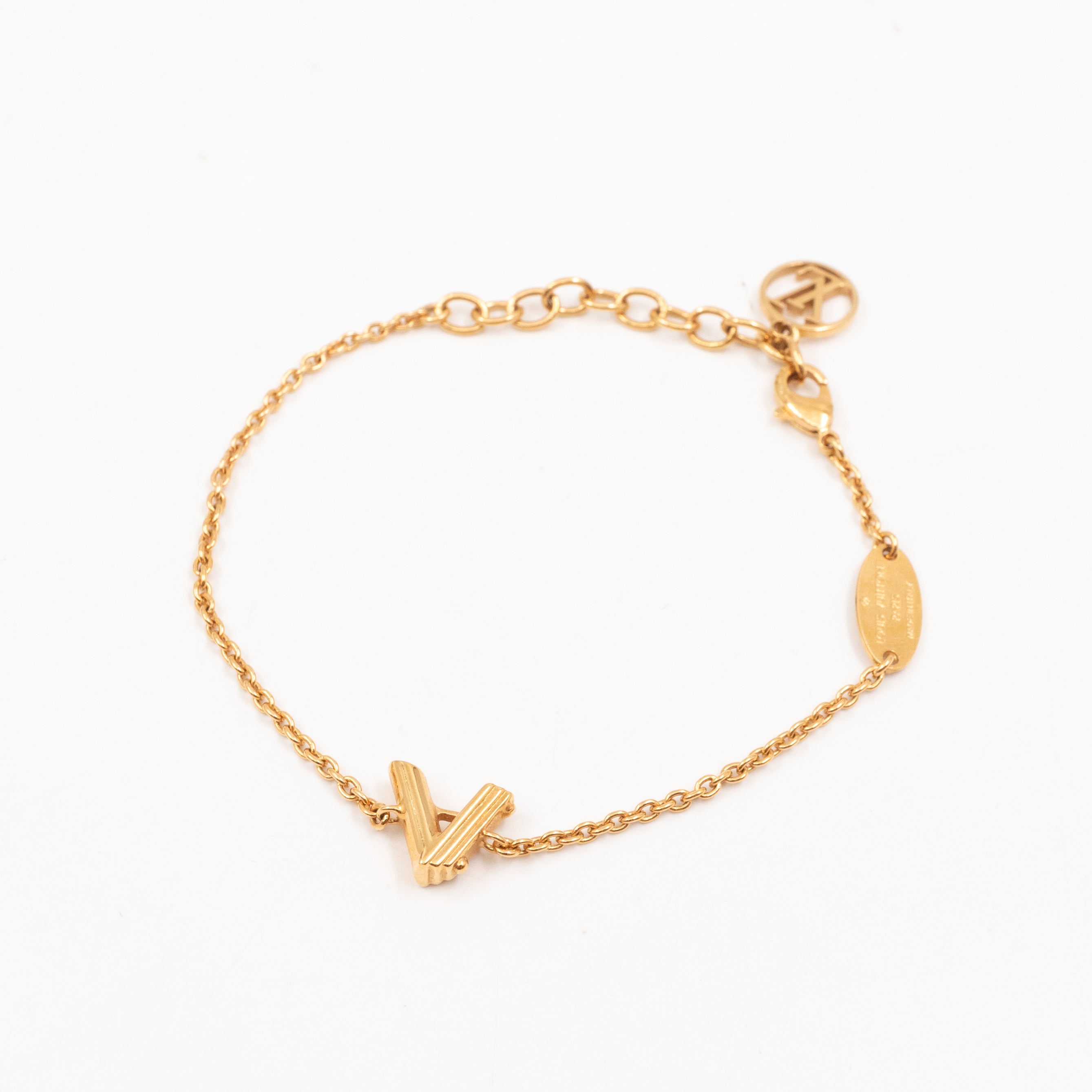 LV & Me Letter Bracelet Gold