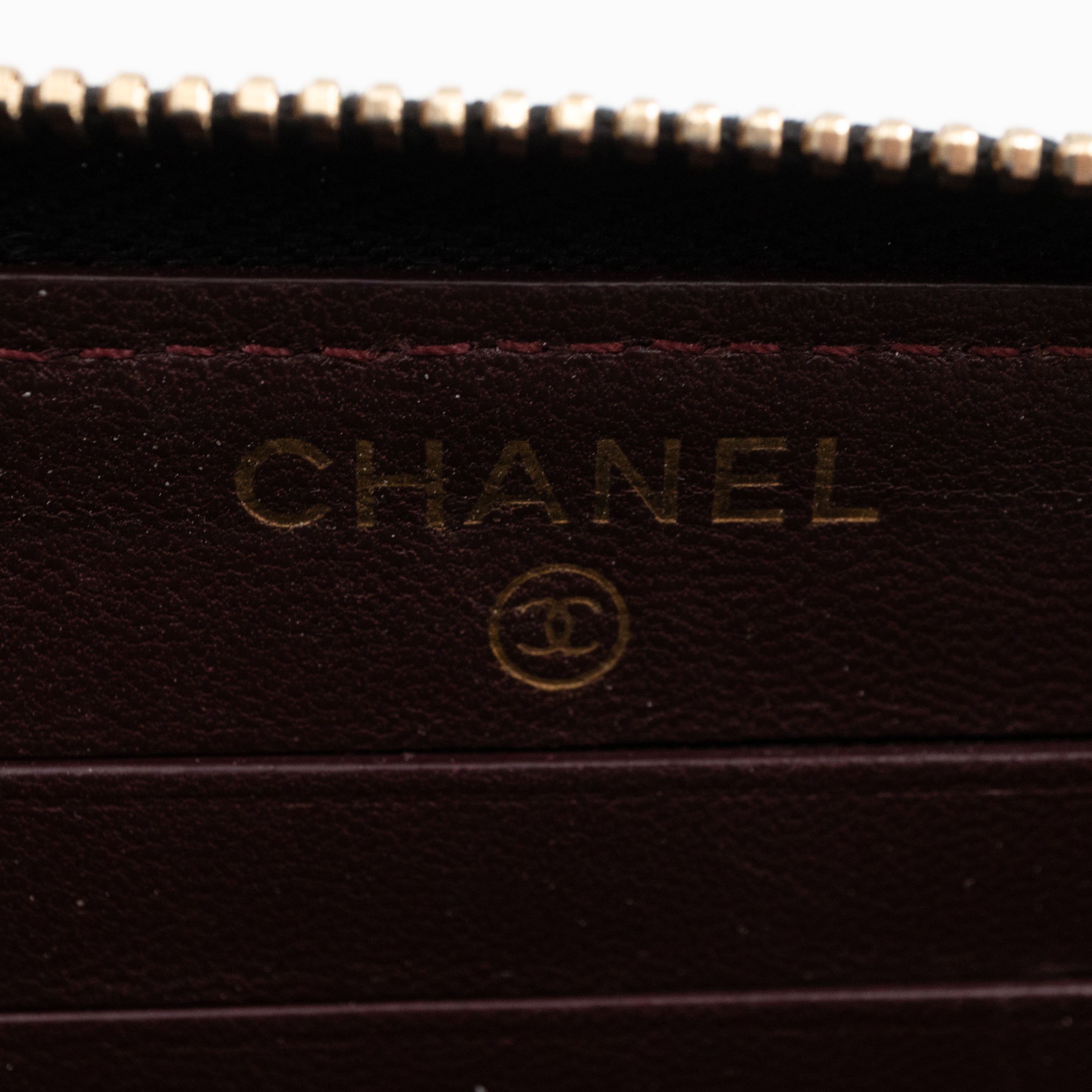 Small Trendy CC Zipped Wallet