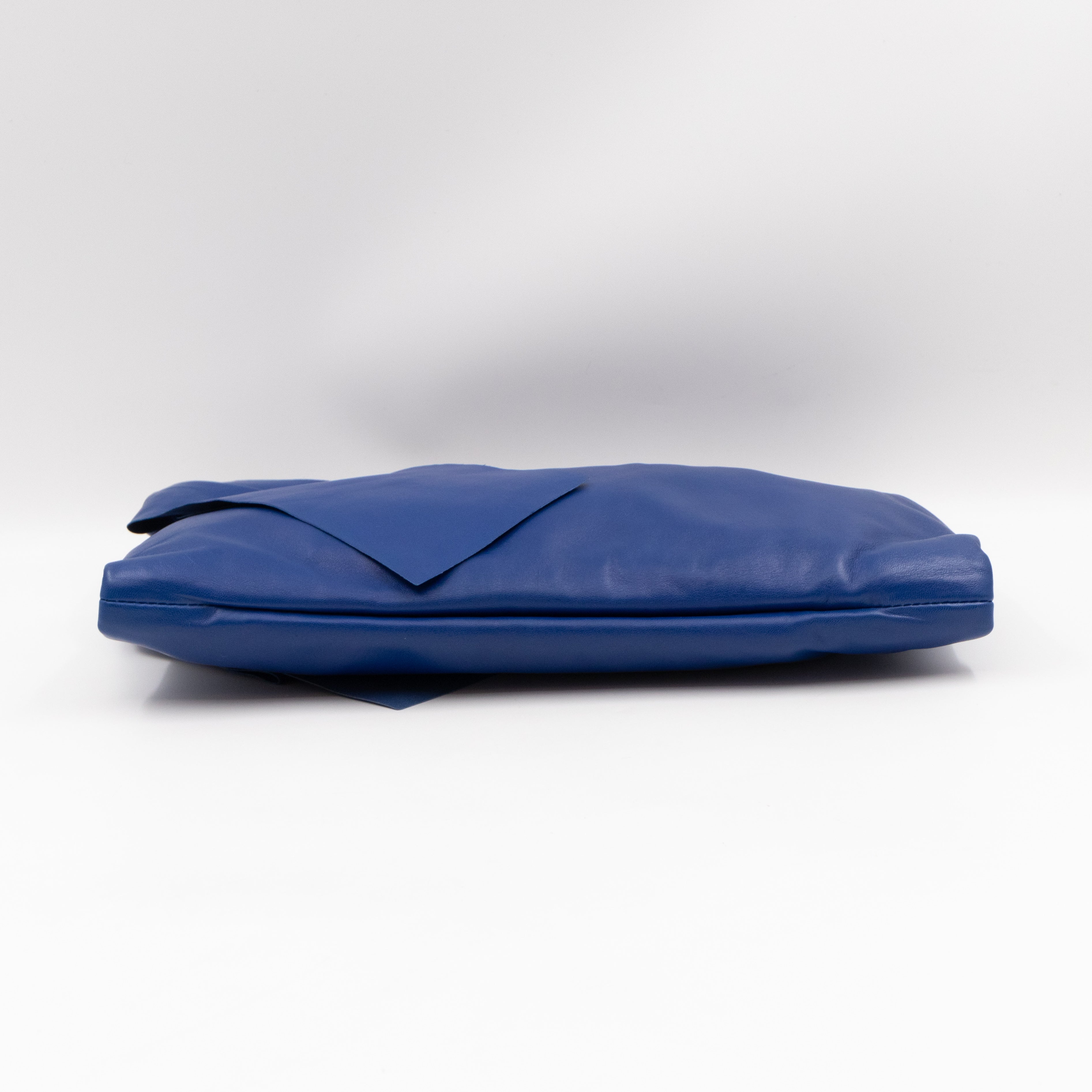 Ribbon Clutch Blue Leather