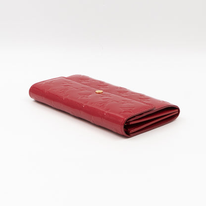 Sarah Wallet Monogram Pomme d'Amour Vernis