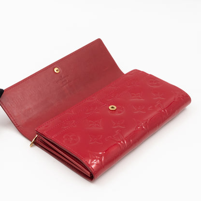 Sarah Wallet Monogram Pomme d'Amour Vernis