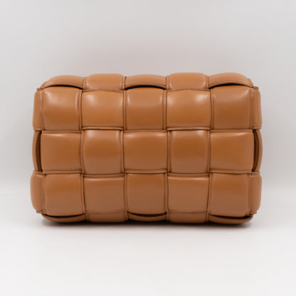 Classic Padded Cassette Caramel Intreccio Leather