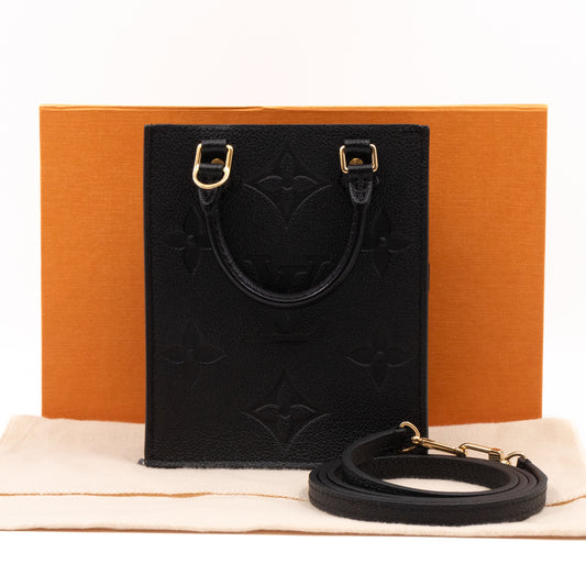 Petit Sac Plat Black Monogram Empreinte Leather