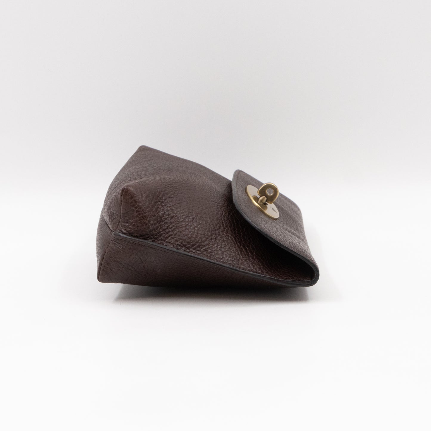 Classic Darley Small Cosmetic Pouch Chocolate Leather