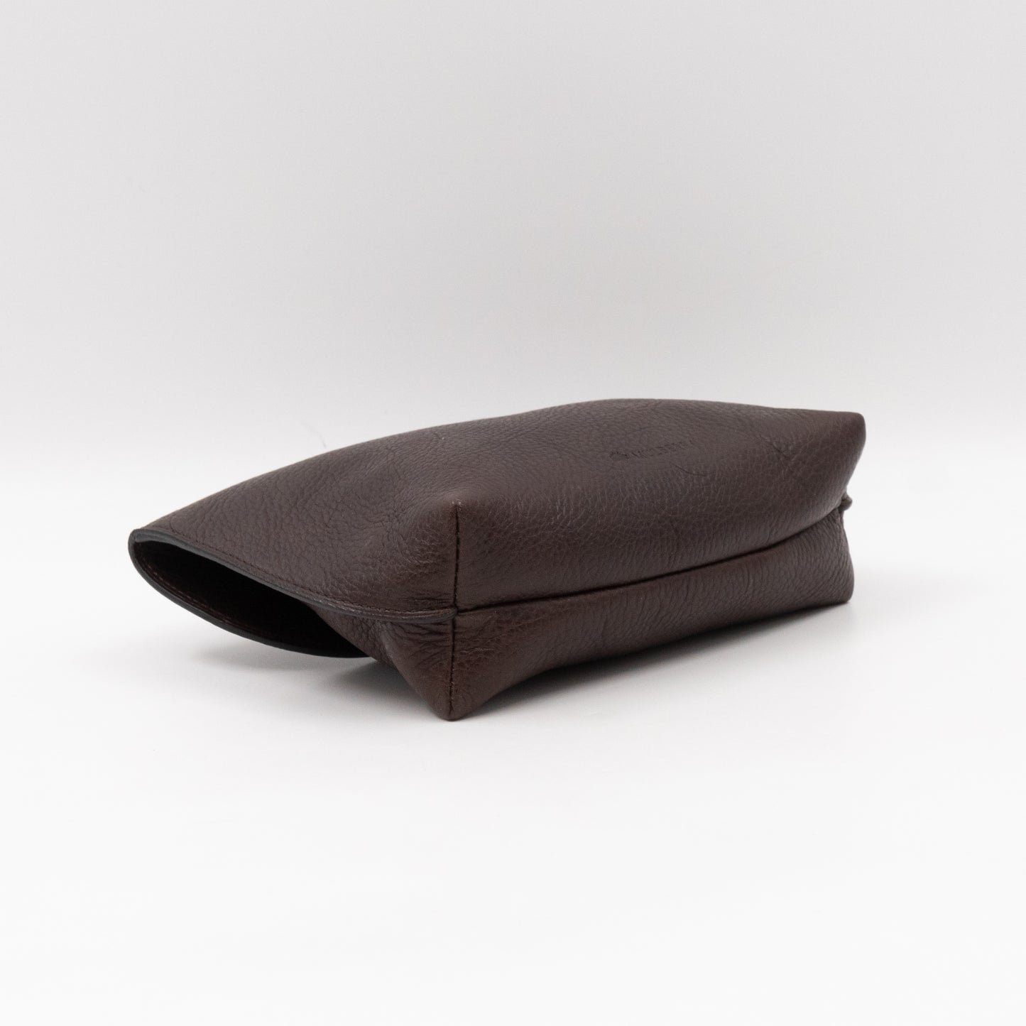 Classic Darley Small Cosmetic Pouch Chocolate Leather