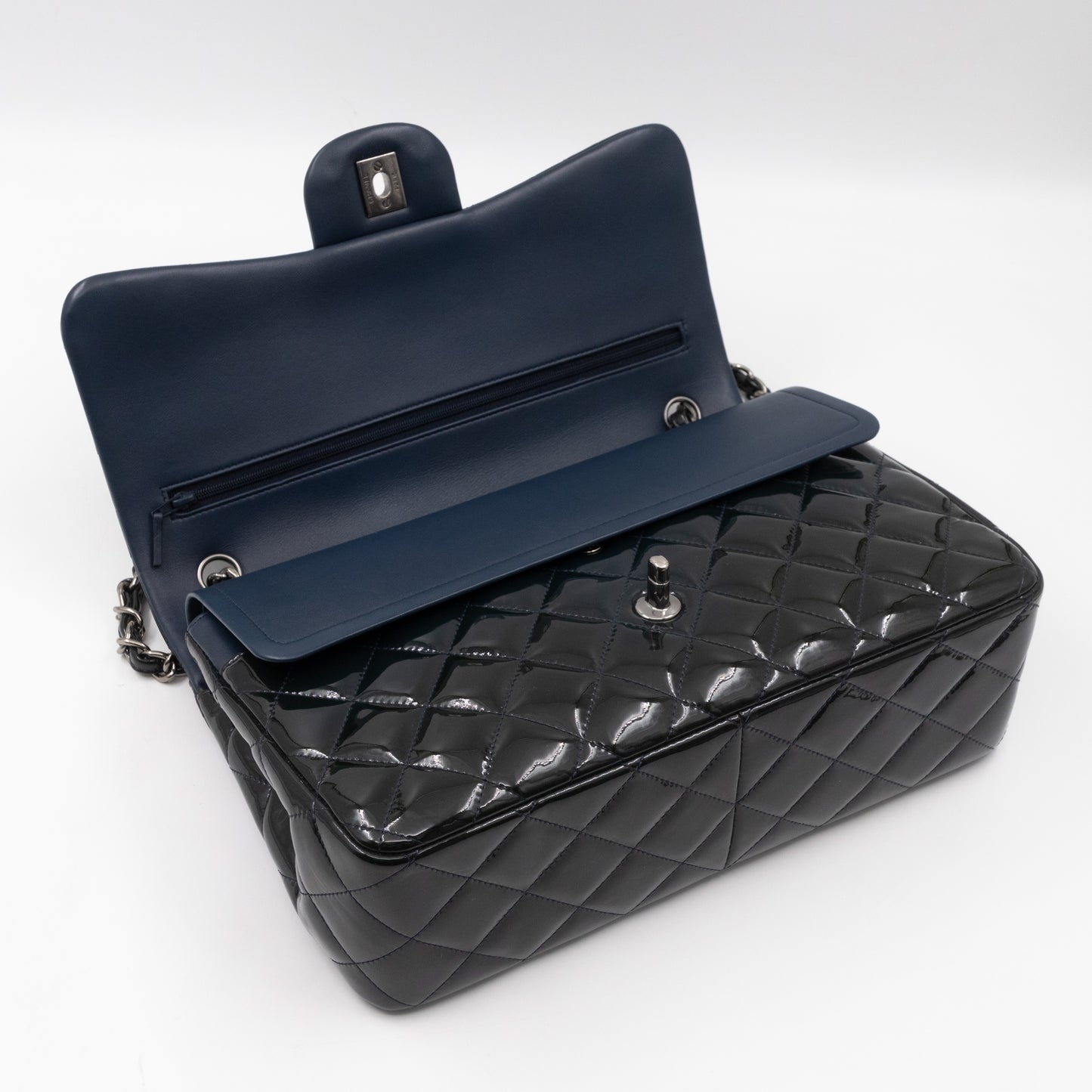 Classic Double Flap Jumbo Navy Patent Leather