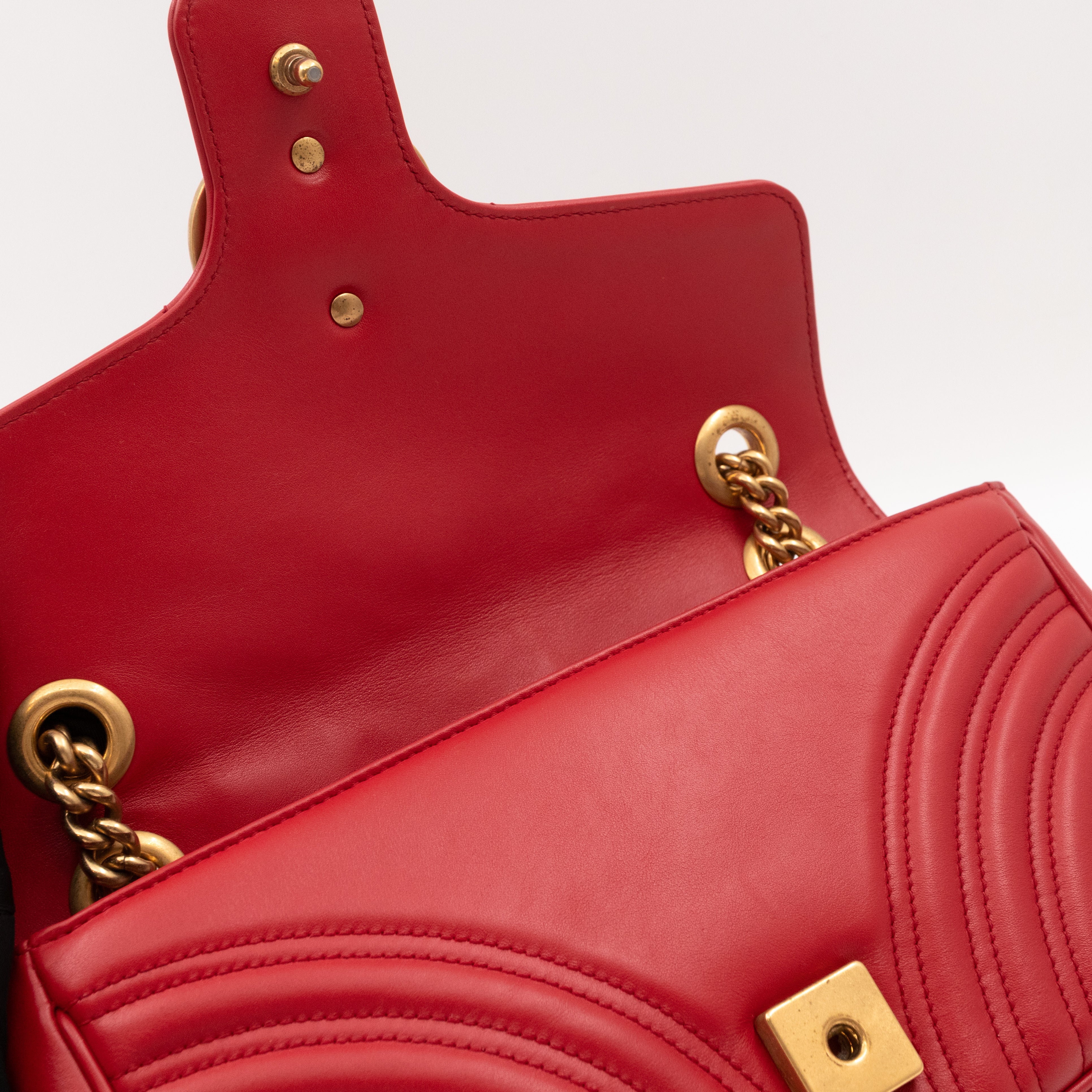 GG Marmont Small Flap Bag Red Matelasse Leather