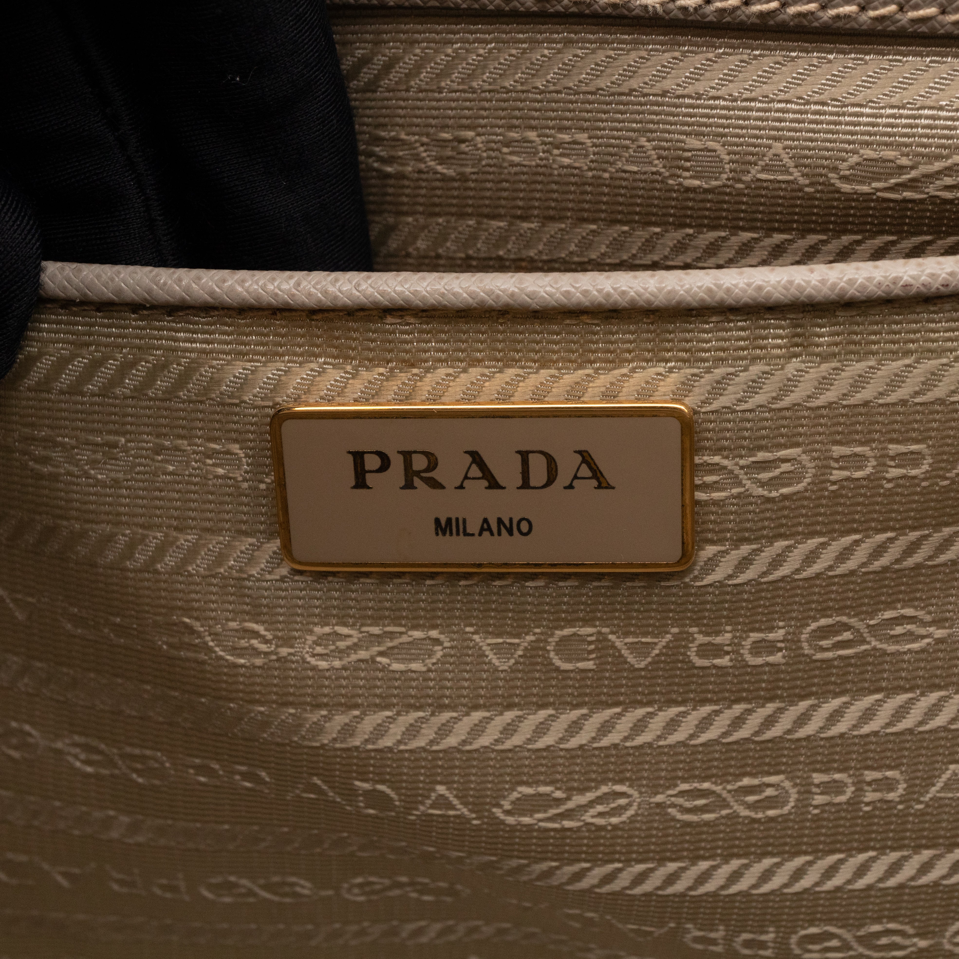 Galleria Large Double Zip Grey Taupe Saffiano Leather