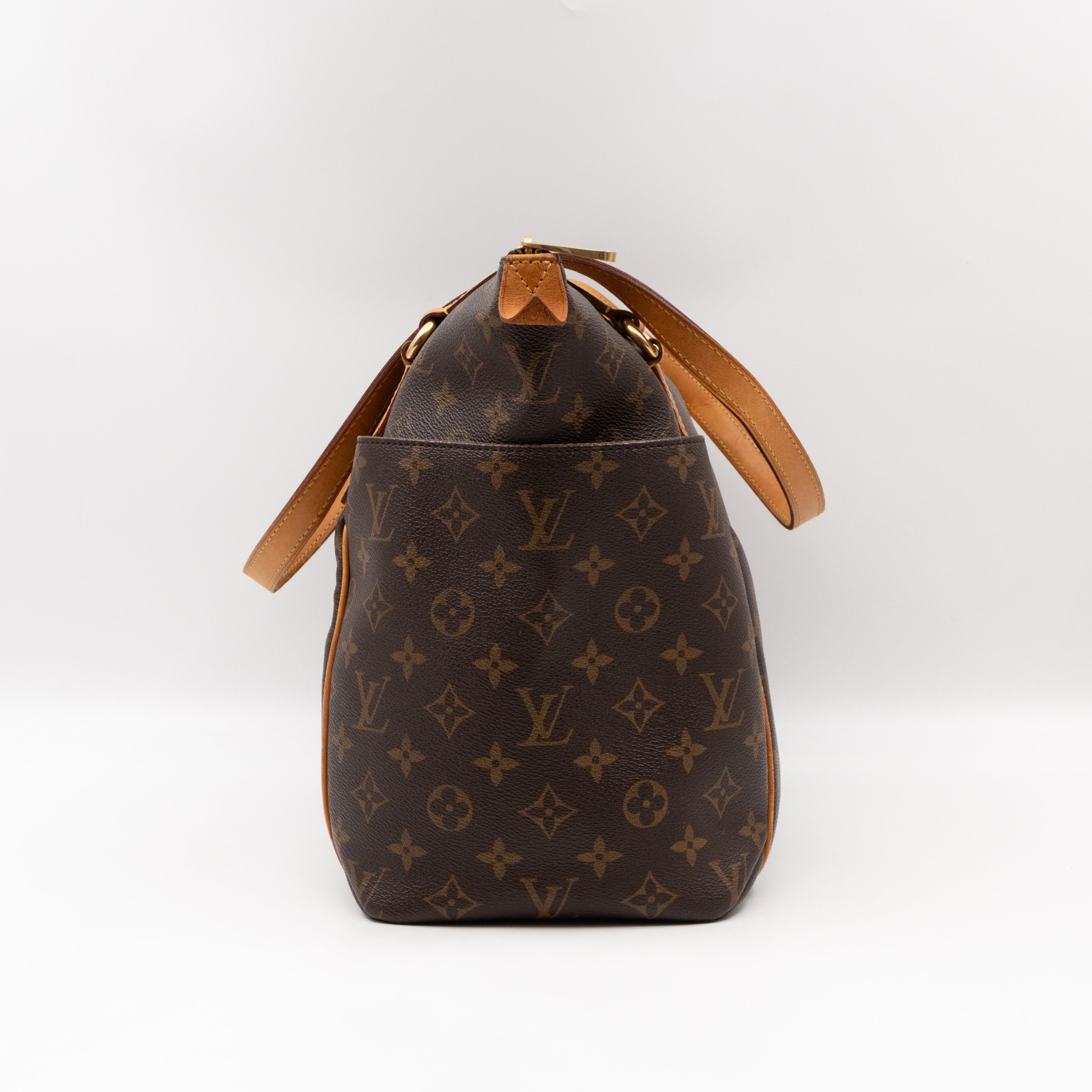Totally MM Monogram