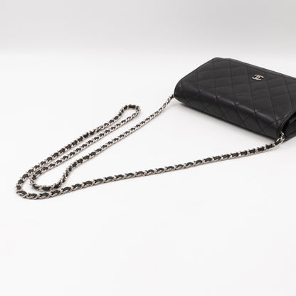 Classic Wallet On Chain Black Caviar Silver