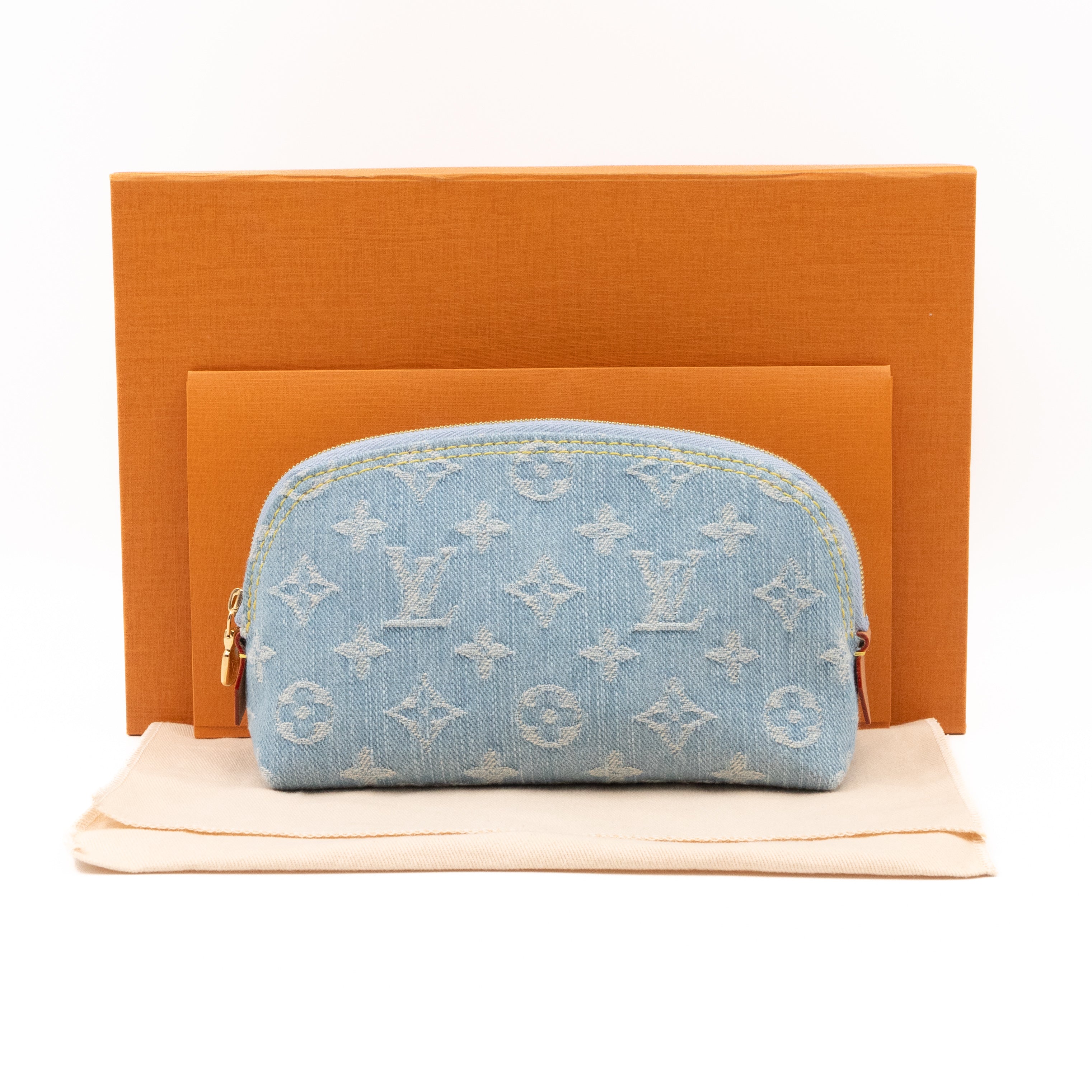 Louis Vuitton Cosmetic hot Pouch Monogram PM