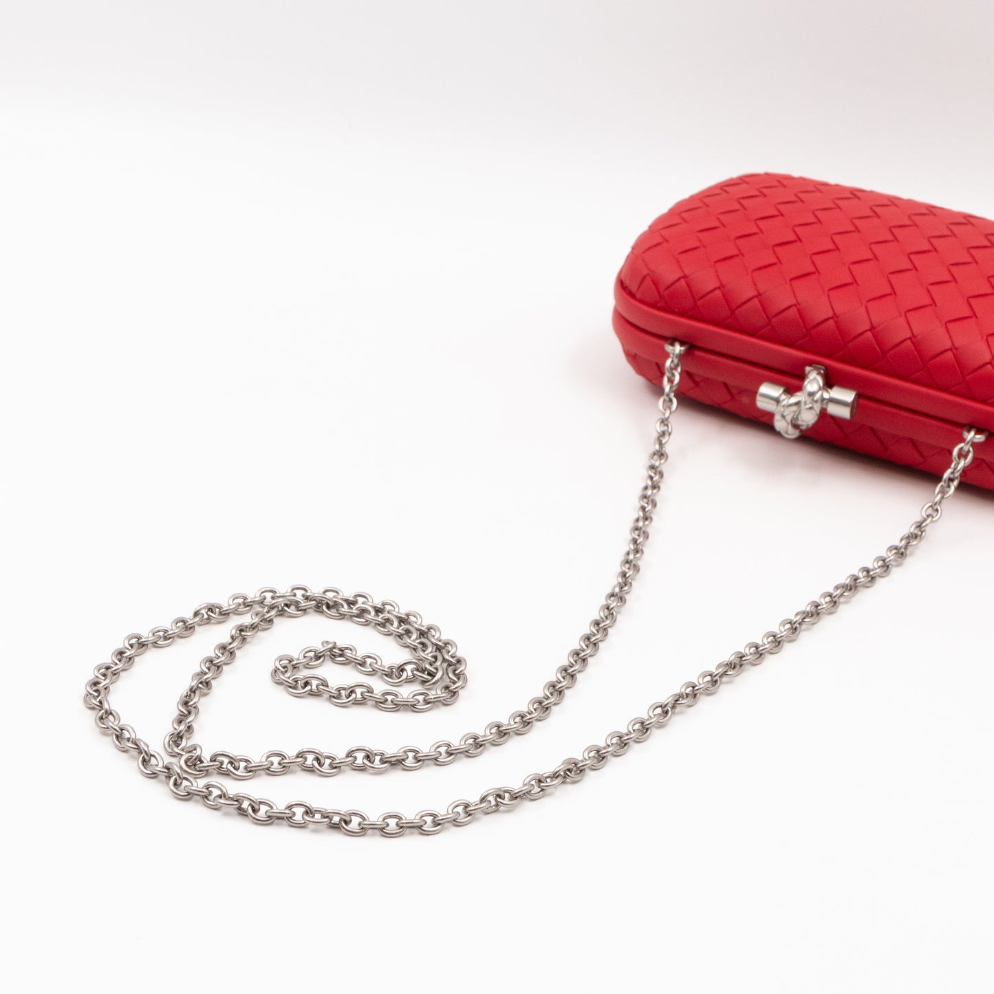 Knot Clutch with Chain Intrecciato Red Leather