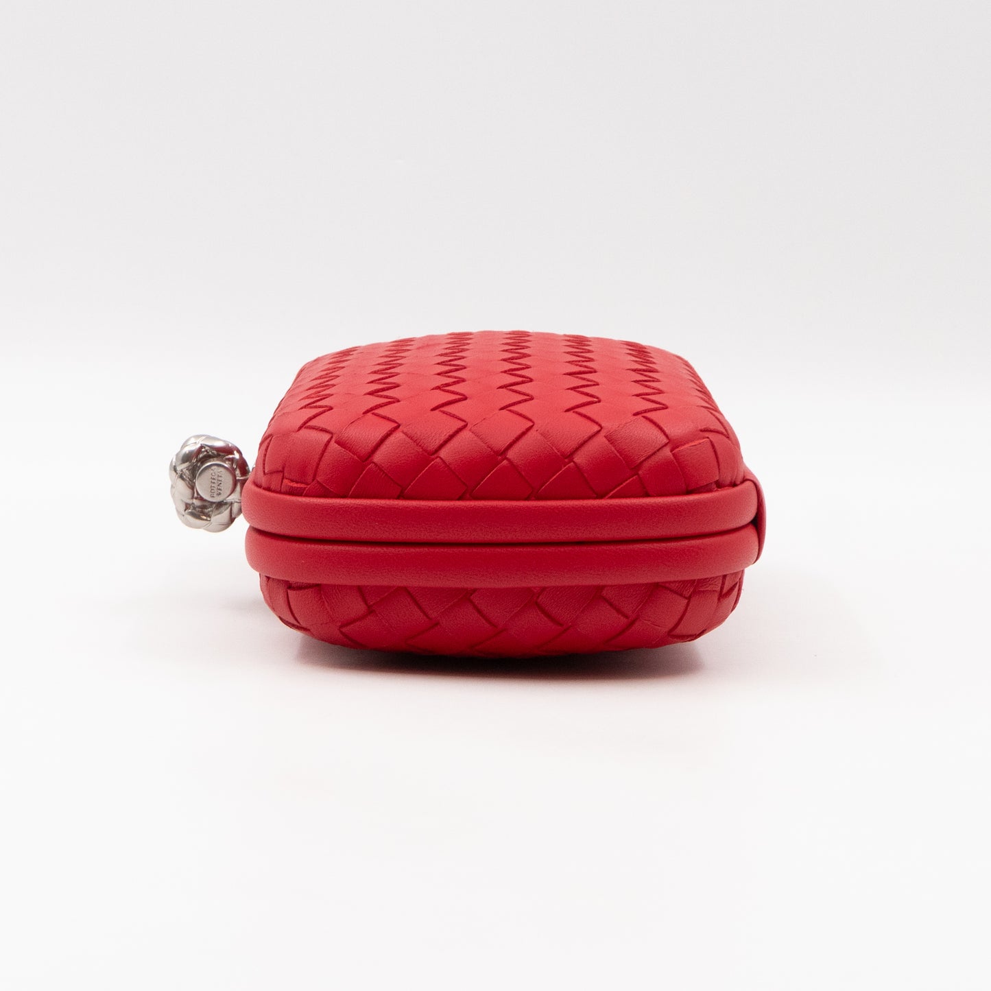 Knot Clutch with Chain Intrecciato Red Leather