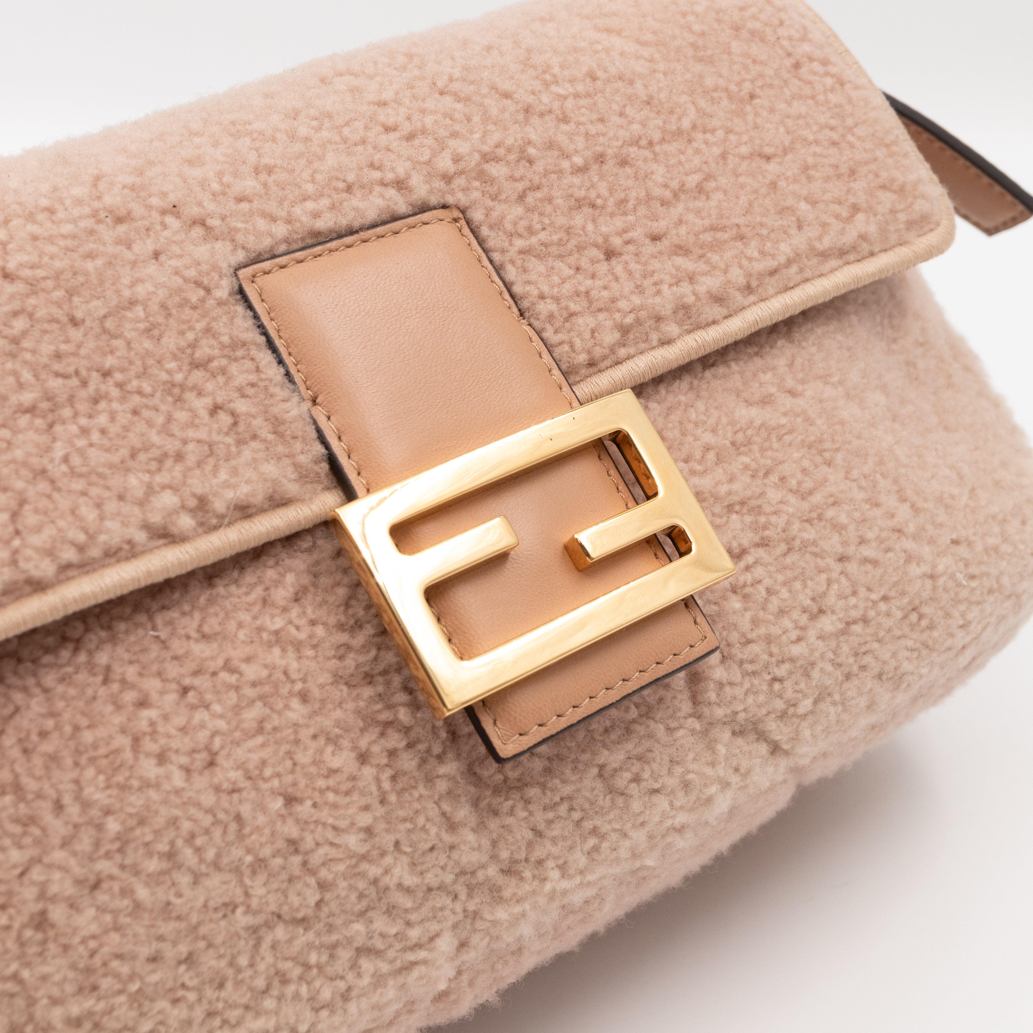 Multi Baguette Shoulder Bag Rosa Plaster Shearling