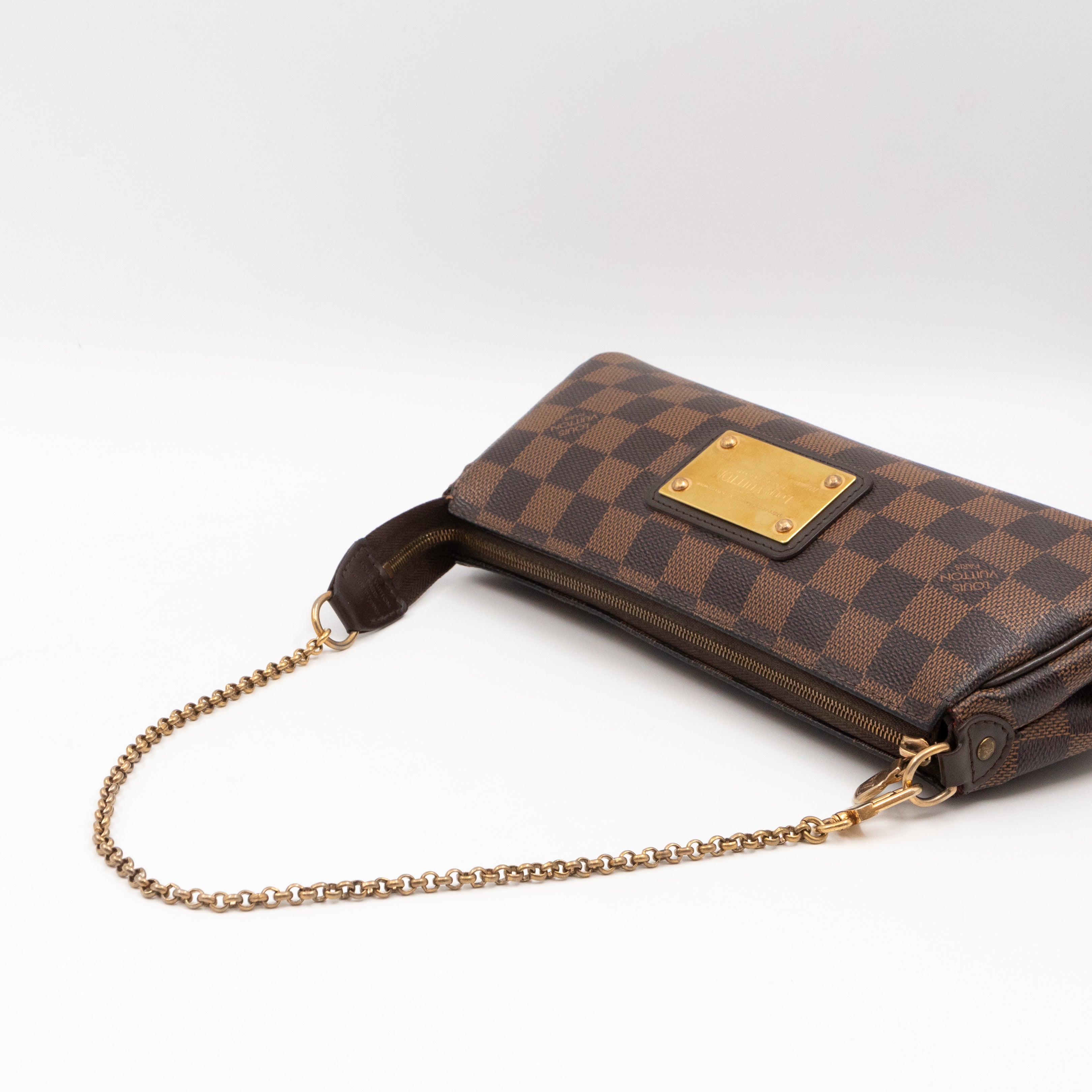 Eva Damier Ebene