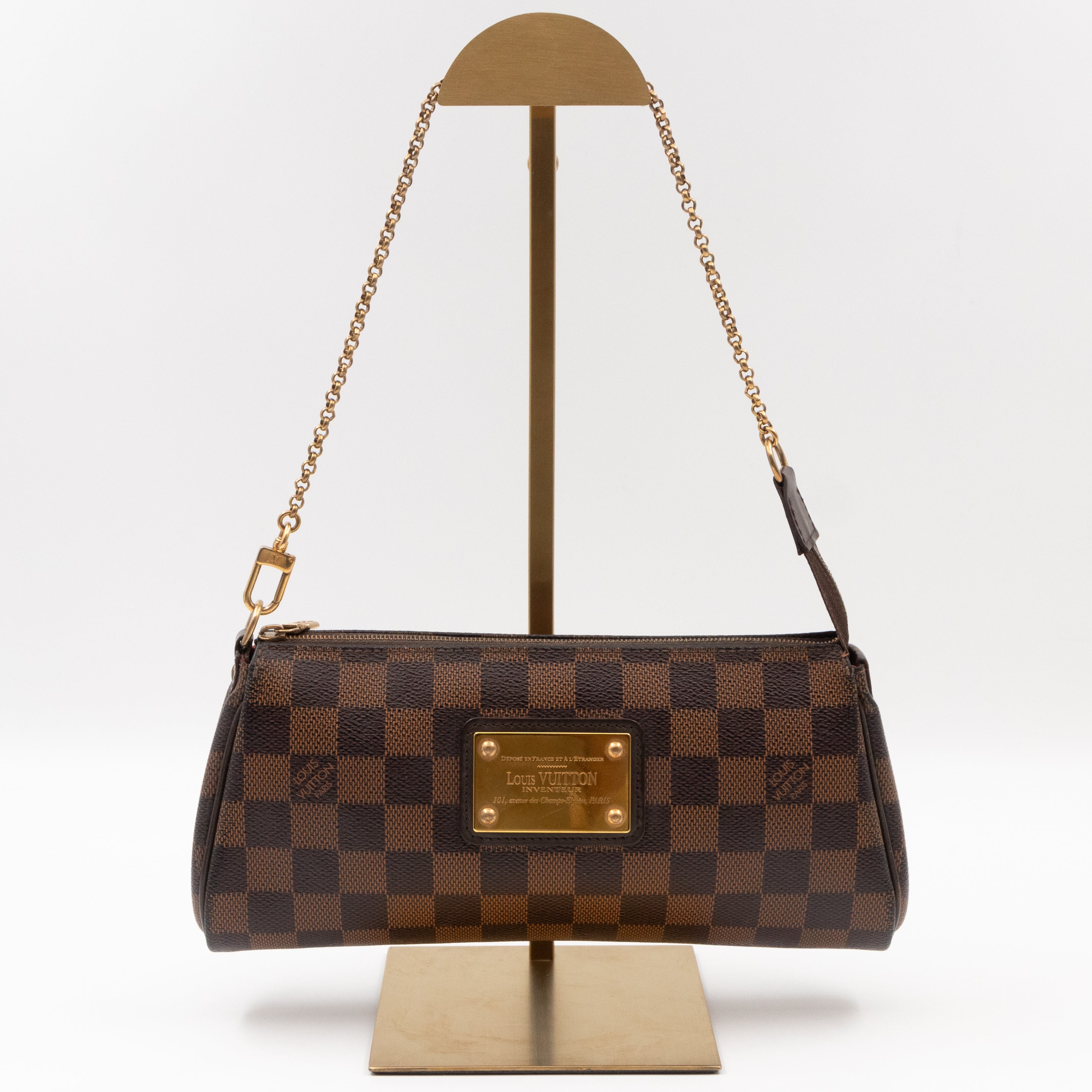 Eva Damier Ebene