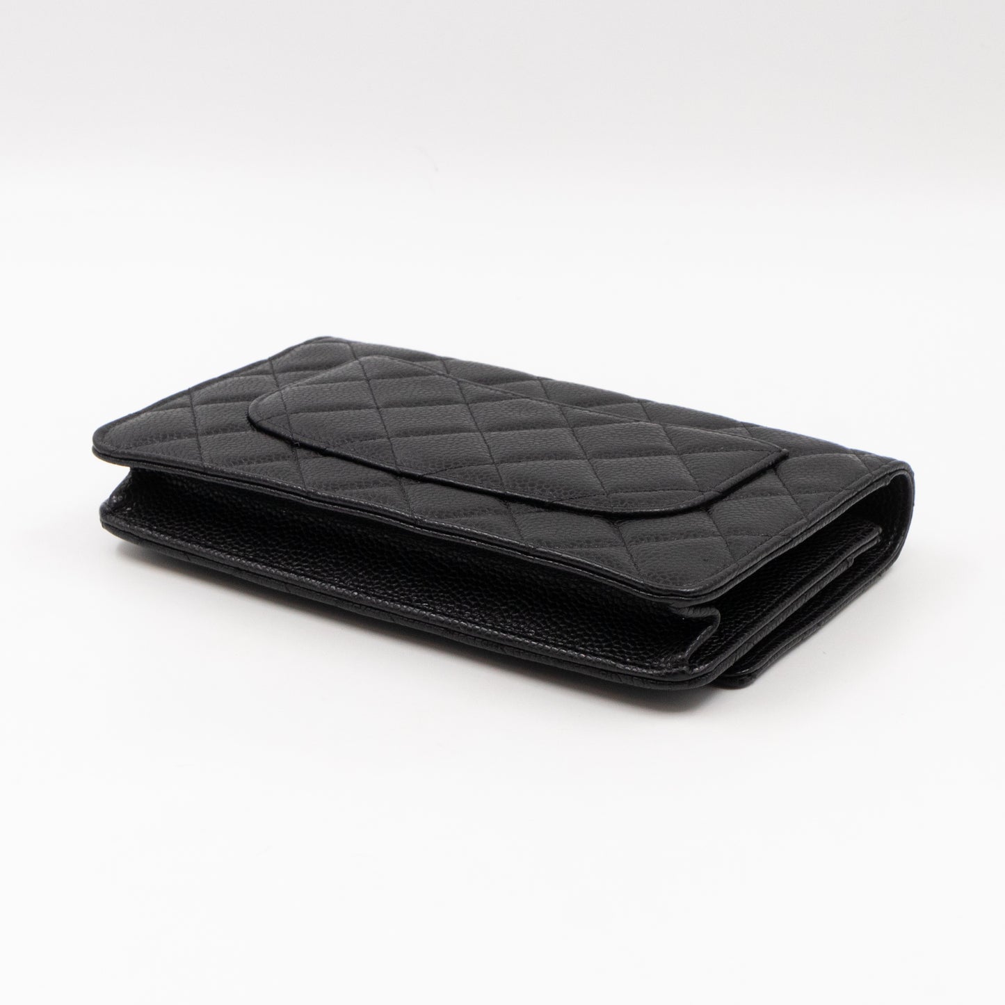 Classic Wallet On Chain Black Caviar Silver