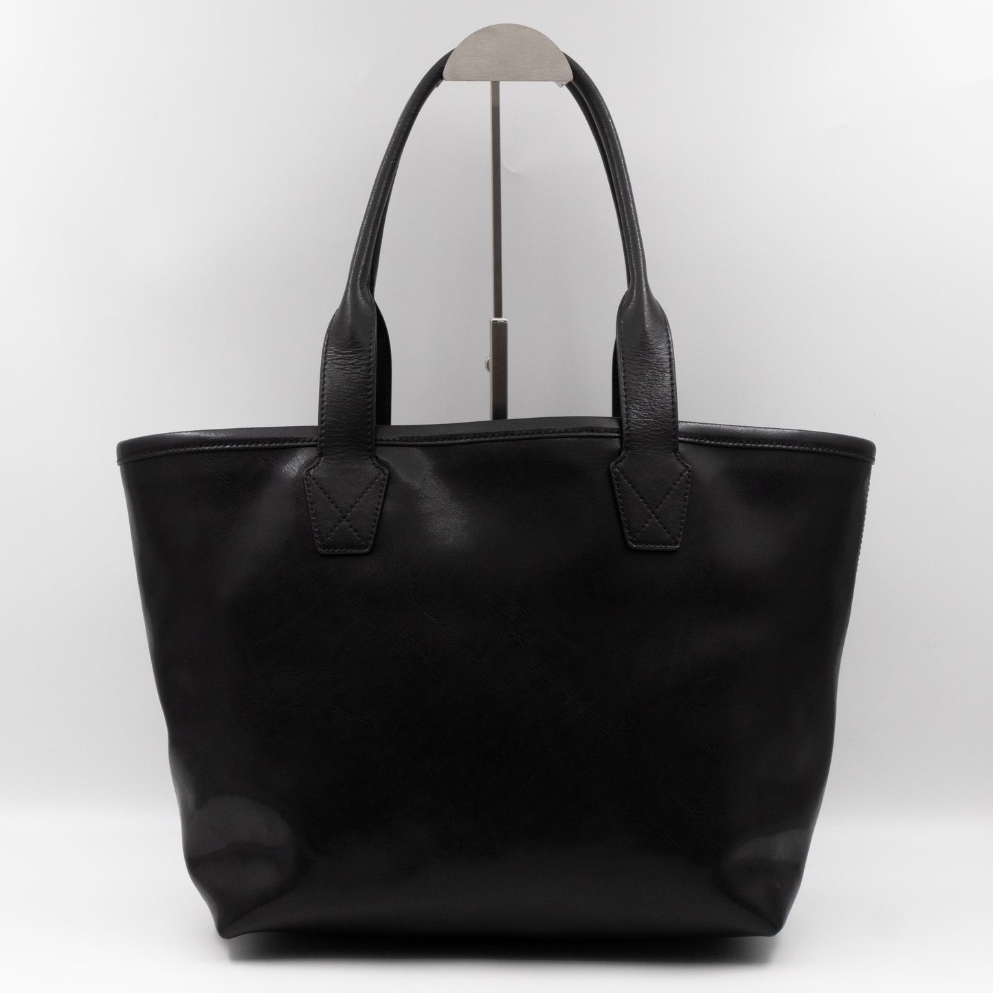 BB Icon Tote Black Leather