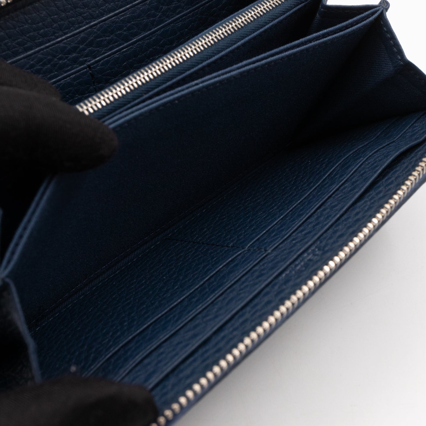 Signature Continental Zip Around Wallet Blue