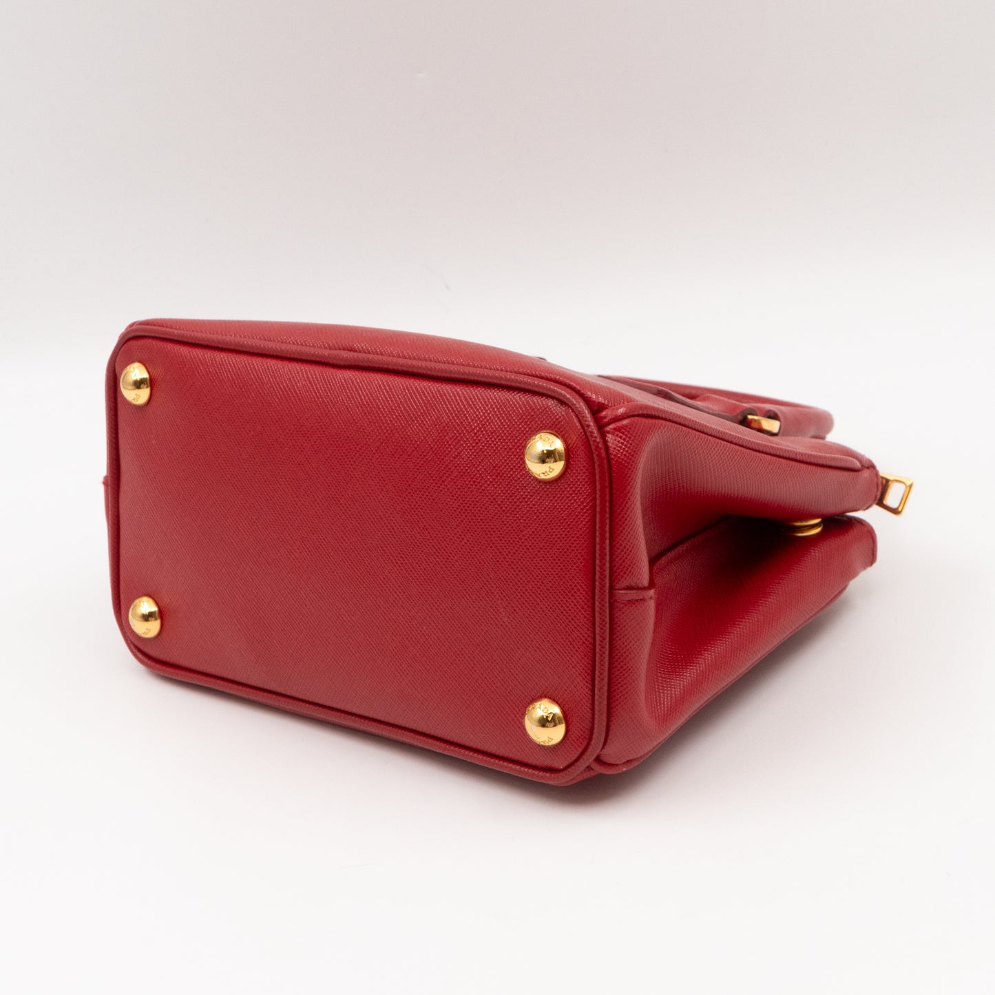 Galleria Micro Double Zip Red Saffiano