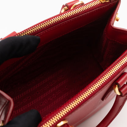 Galleria Micro Double Zip Red Saffiano