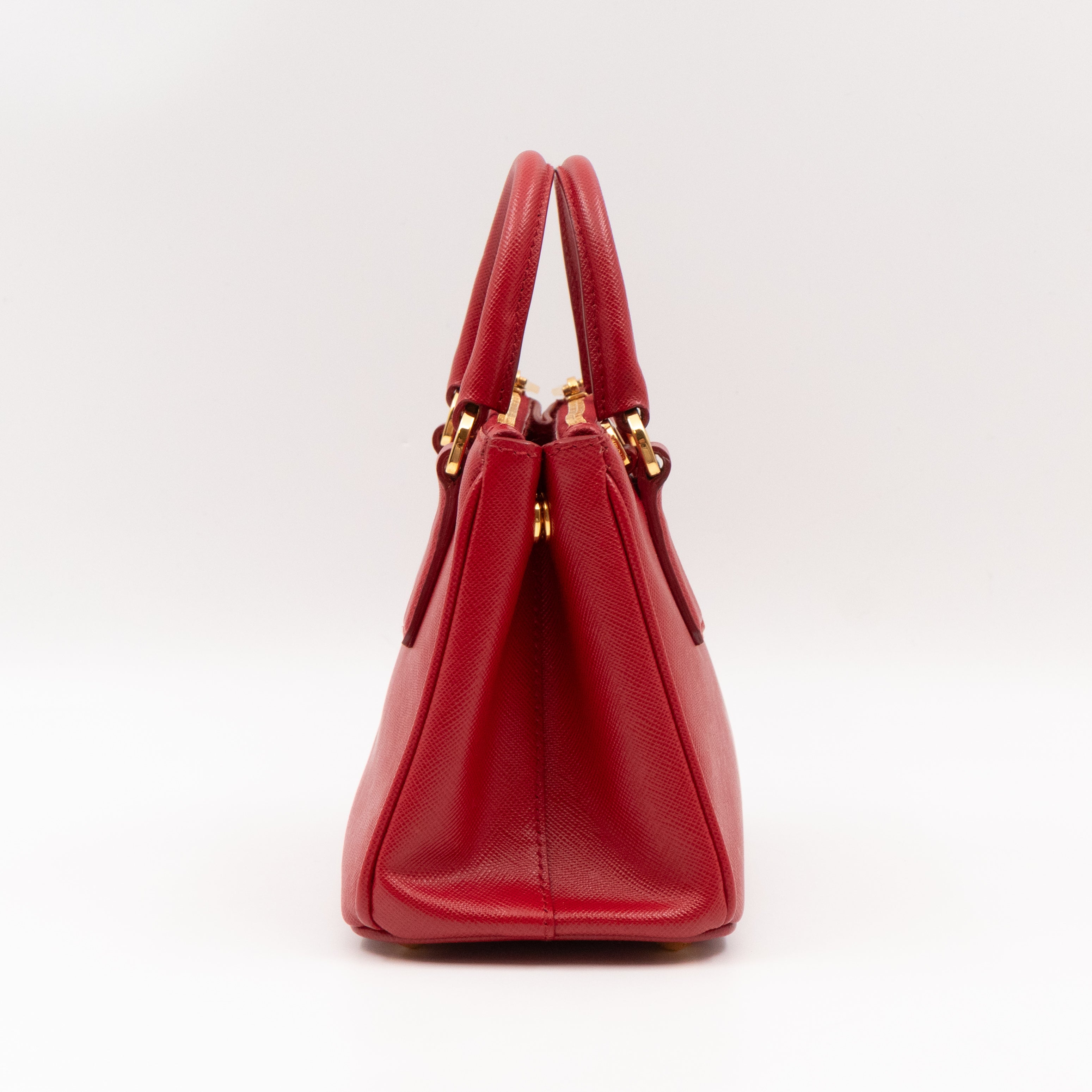 Galleria Micro Double Zip Red Saffiano