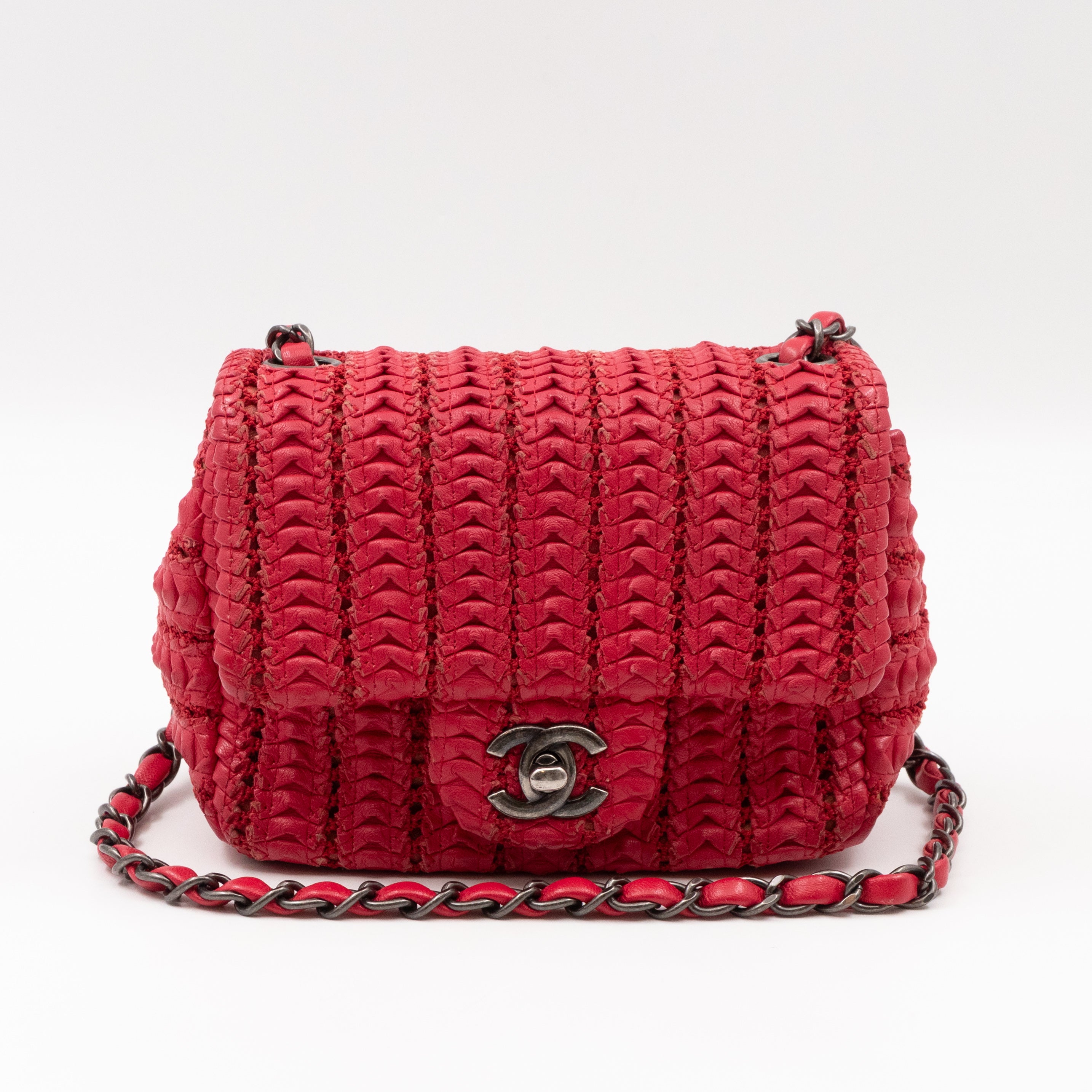 Classic Flap Mini Square Crochet Lambskin Red