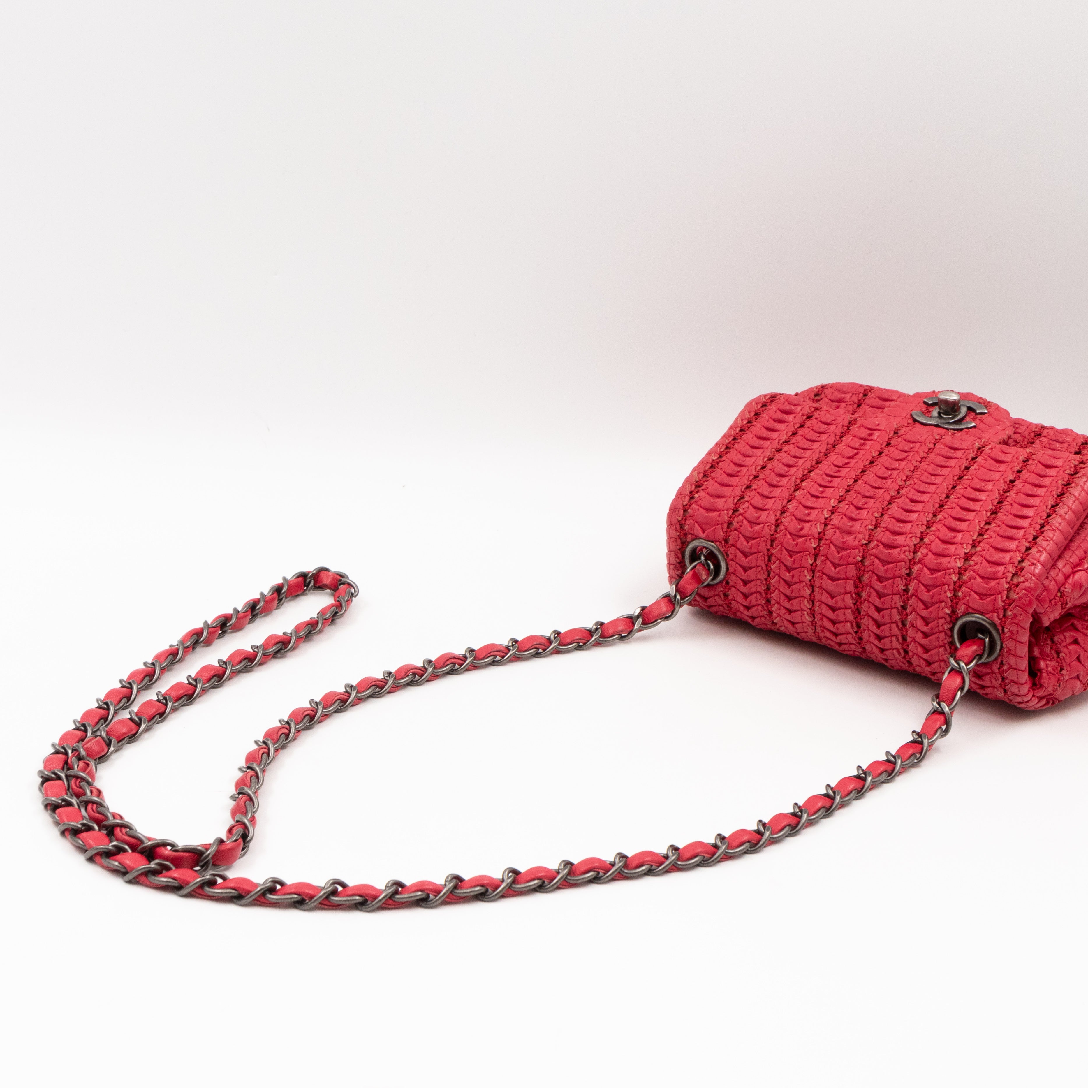 Classic Flap Mini Square Crochet Lambskin Red