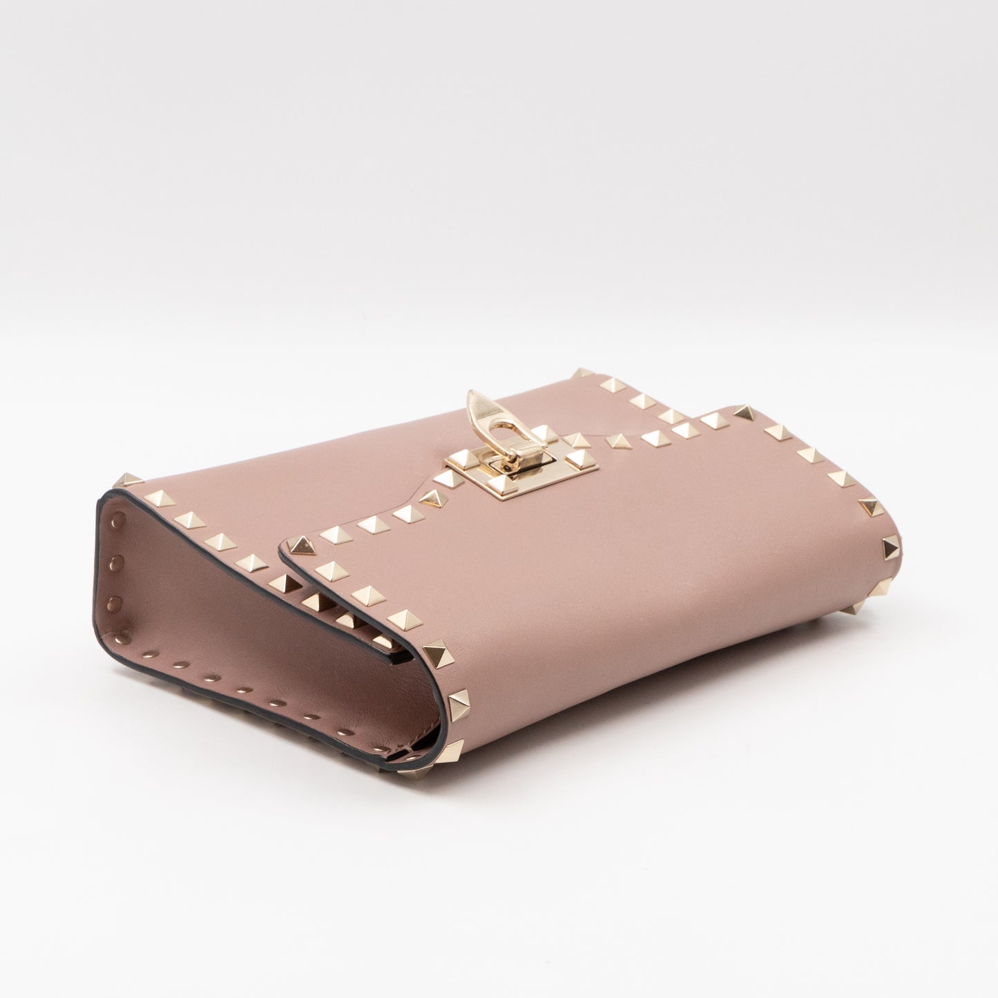 Small Rockstud Flip Lock Crossbody Bag Poudre Grainy Calfskin