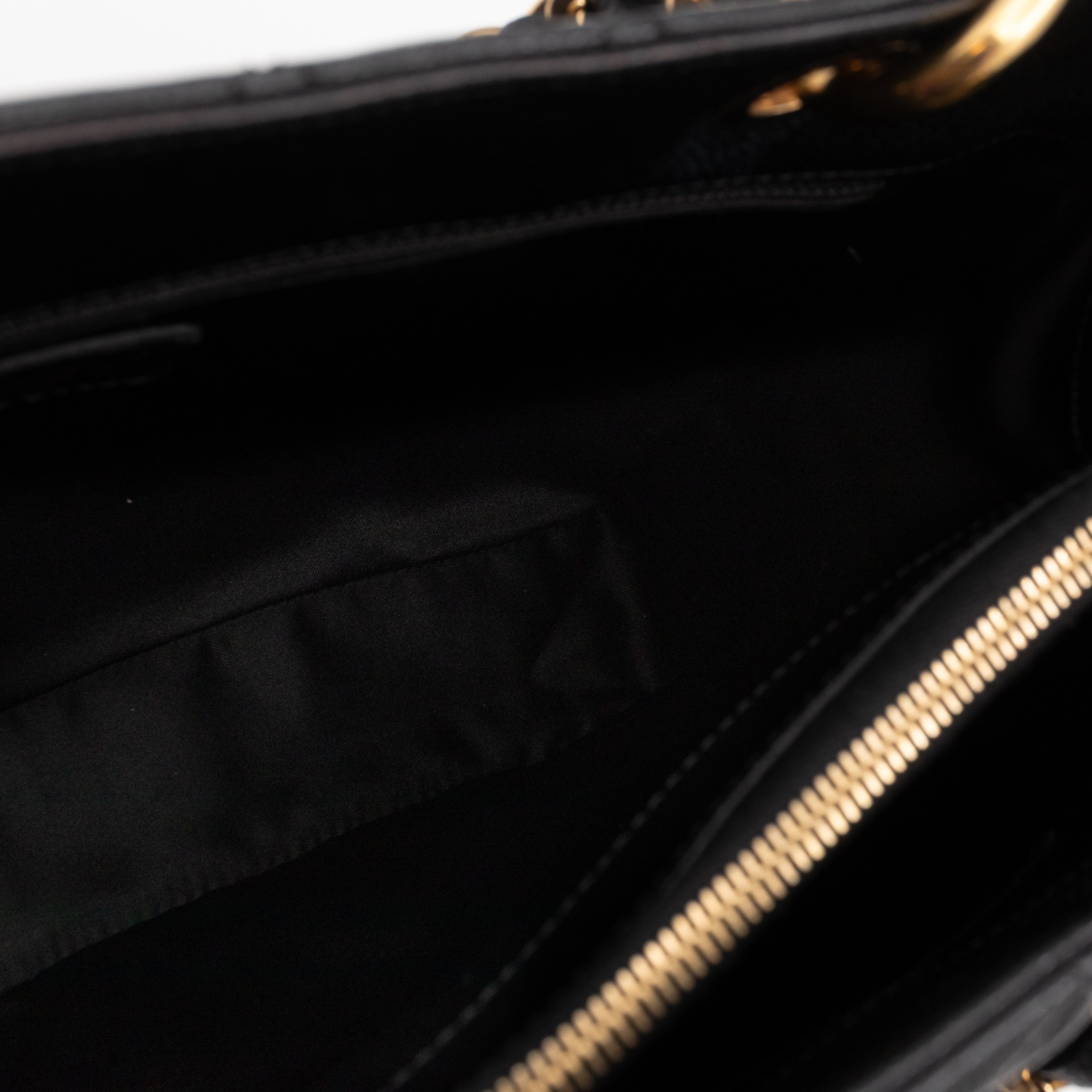 GST Grand Shopping Tote Black Caviar Gold