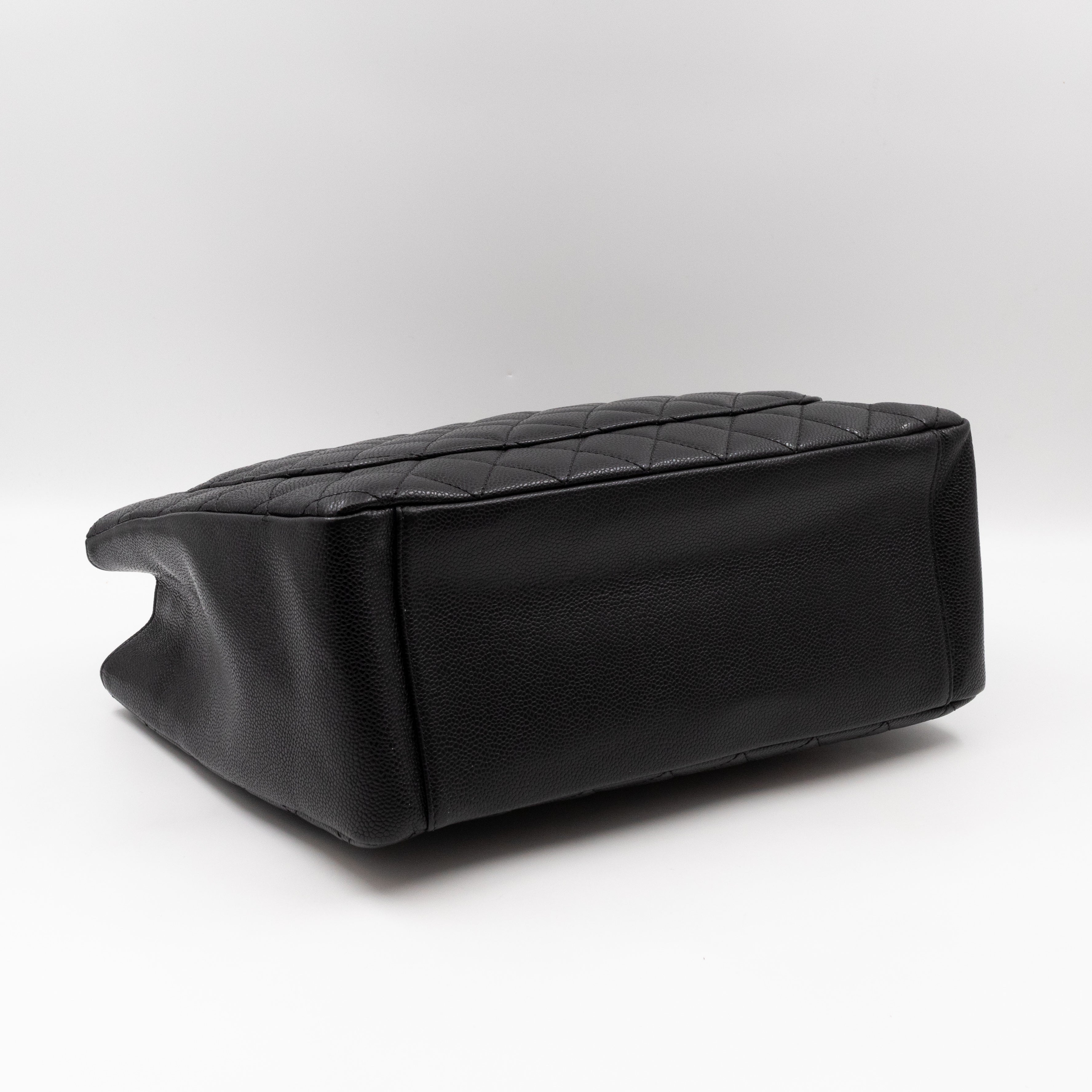 GST Grand Shopping Tote Black Caviar Gold
