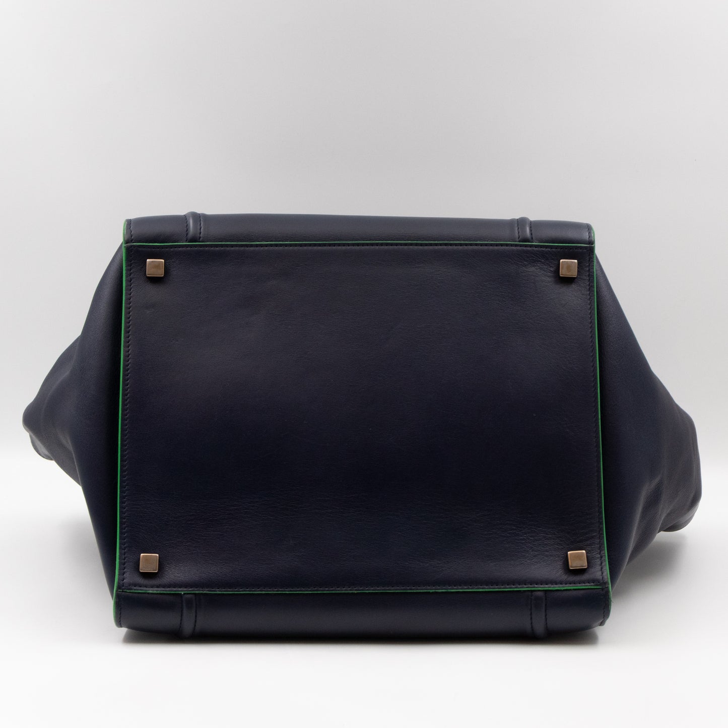 Phantom Medium Luggage Dark Blue Leather