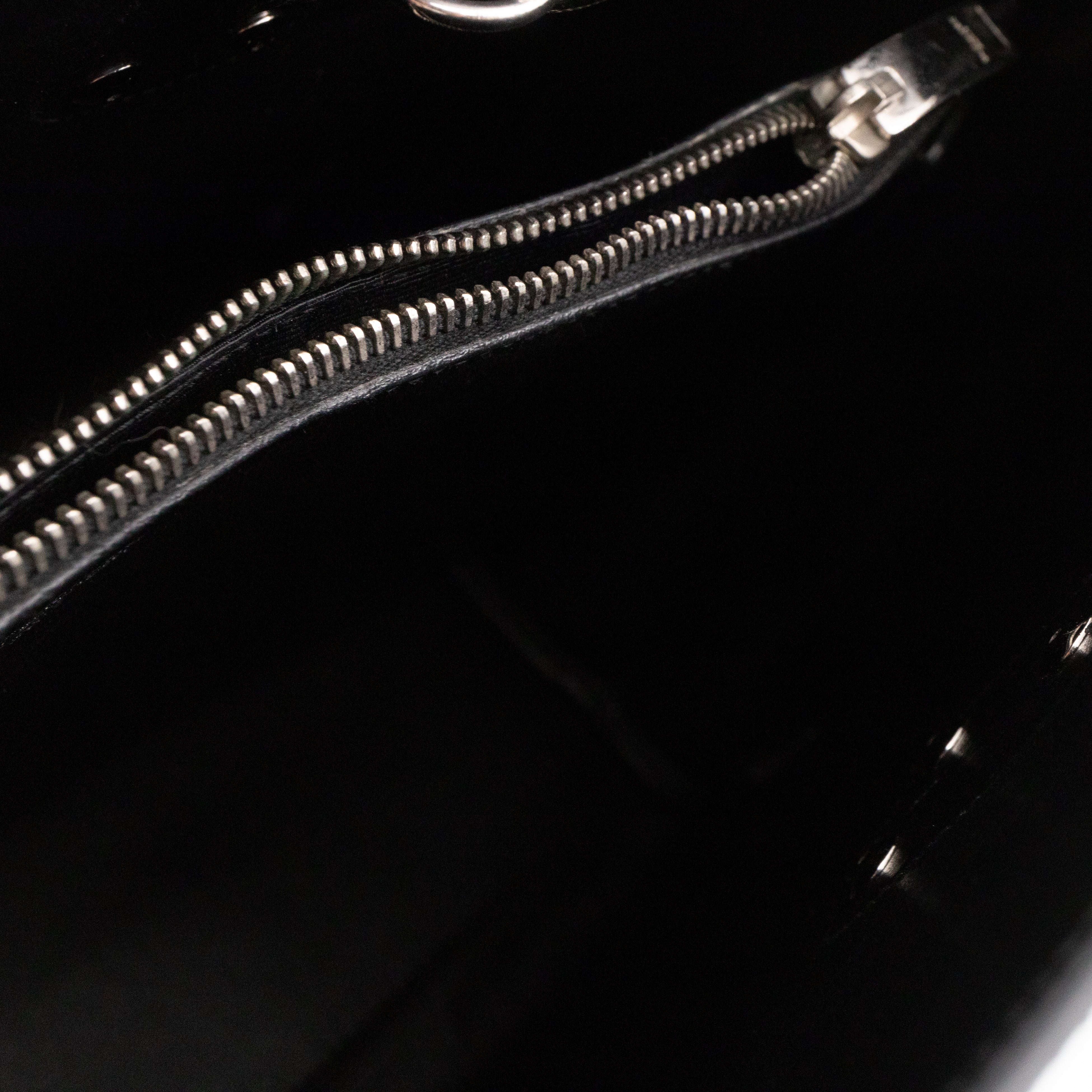 Sac de Jour Small Croc Black Embossed Leather