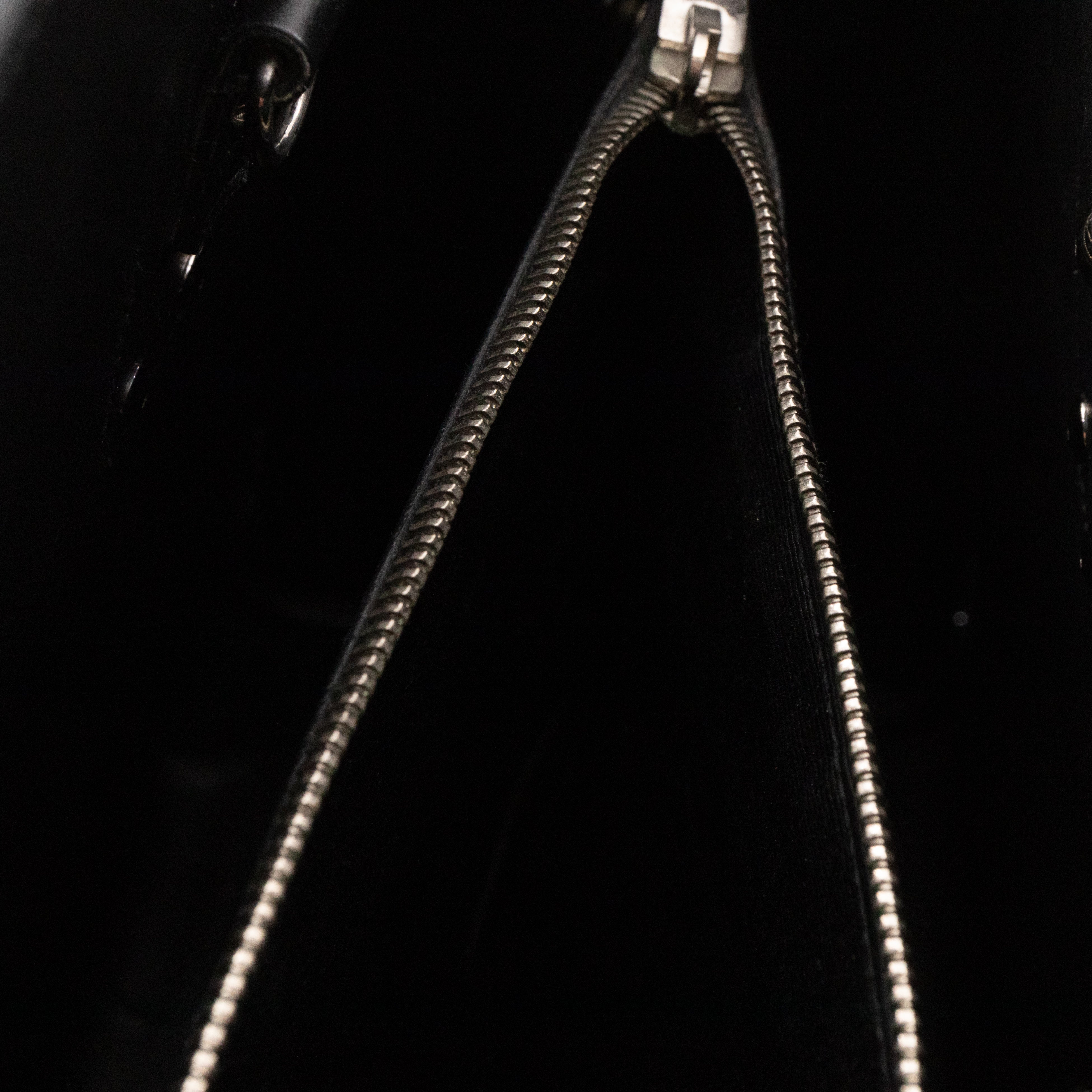 Sac de Jour Small Croc Black Embossed Leather