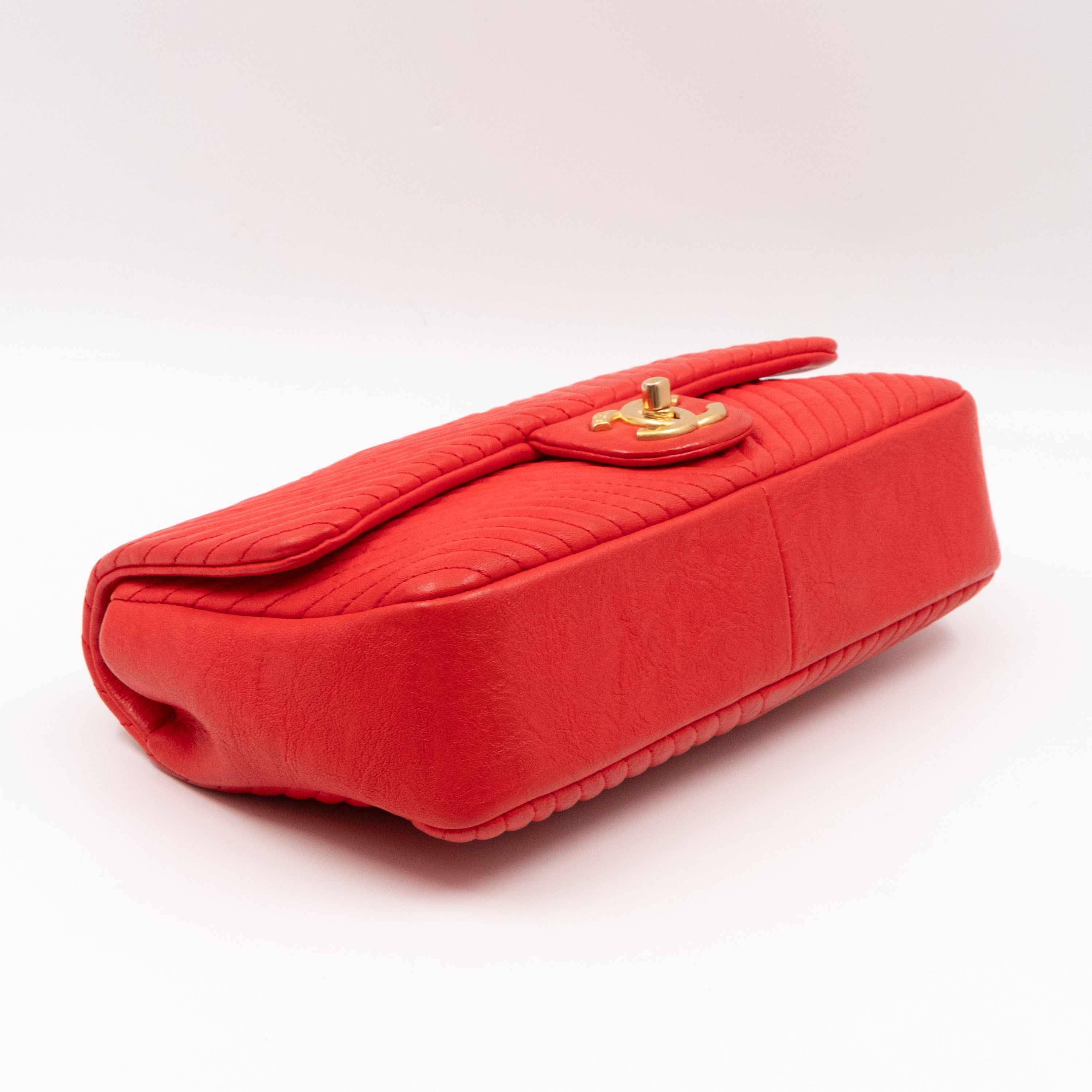 Medallion Charm Flap Bag Medium Red Chevron Calfskin Leather