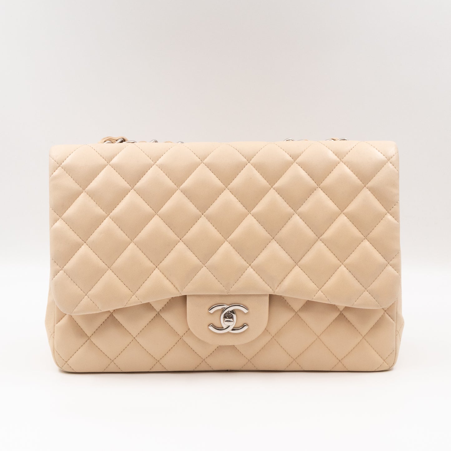 Classic Single Flap Jumbo Beige Leather