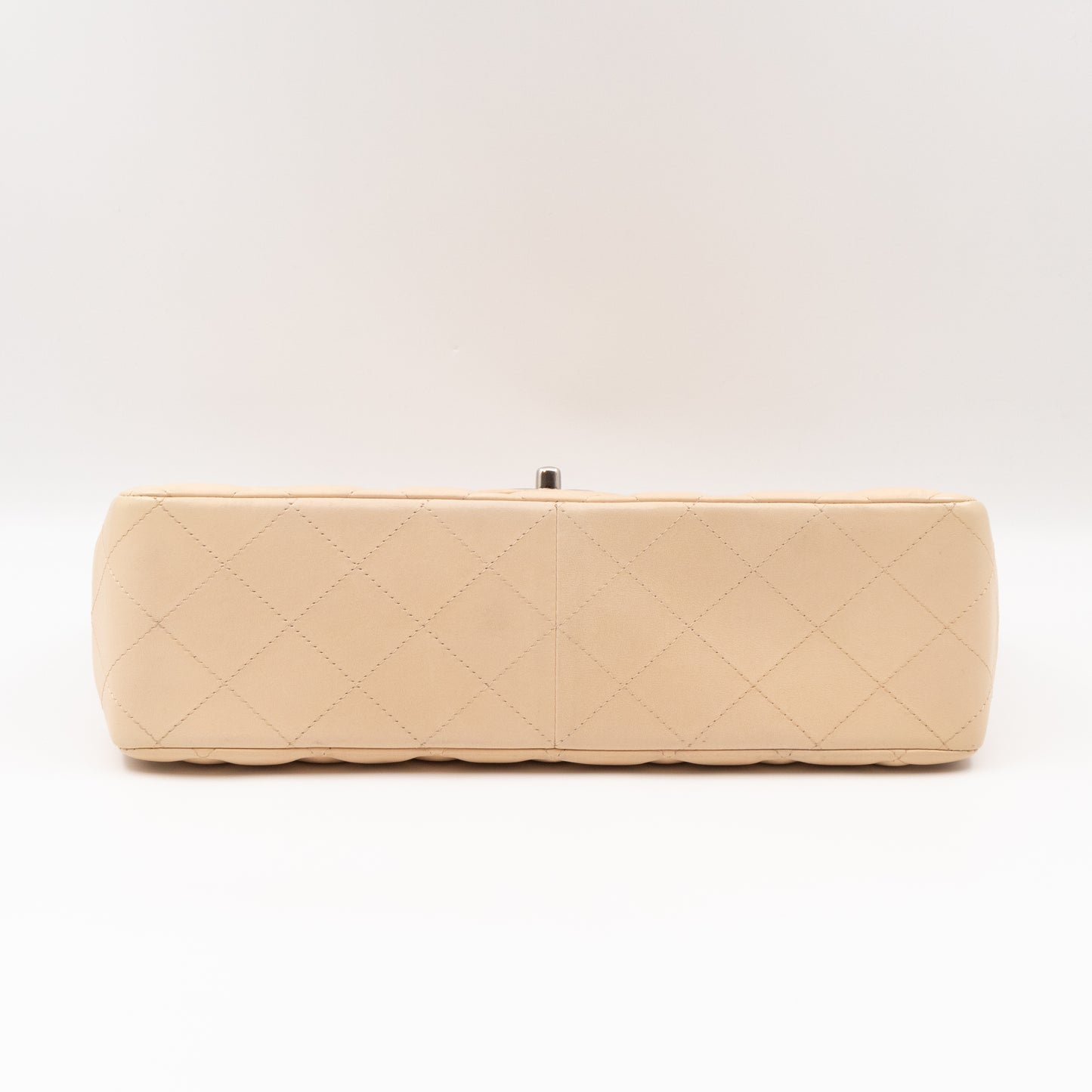 Classic Single Flap Jumbo Beige Leather