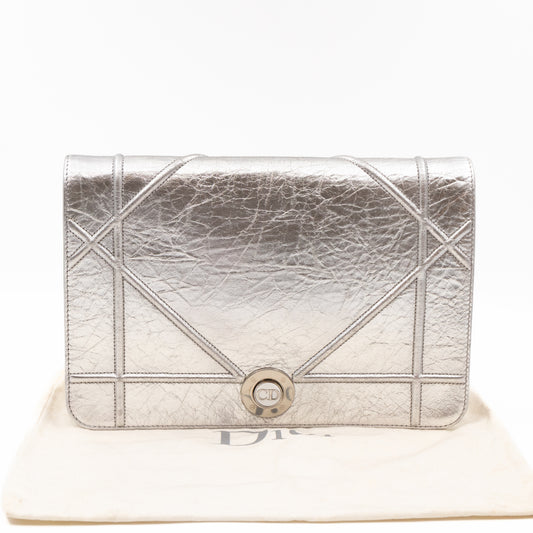 Diorama Clutch Metallic Silver Calfskin Leather