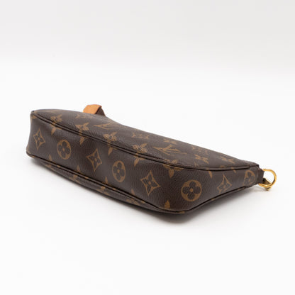 Pochette Accessoires Monogram