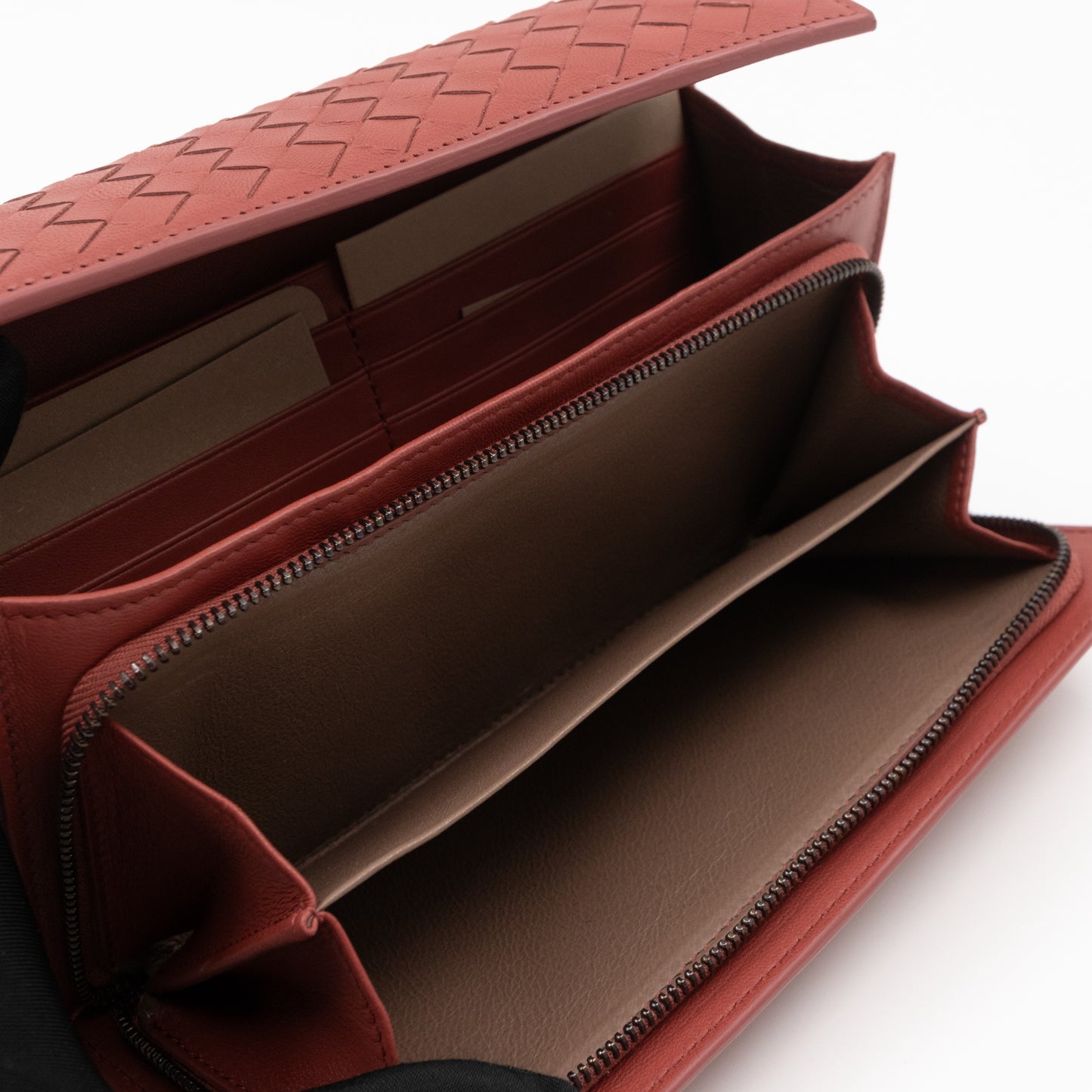 Long Wallet Brick Brown Intrecciato Leather