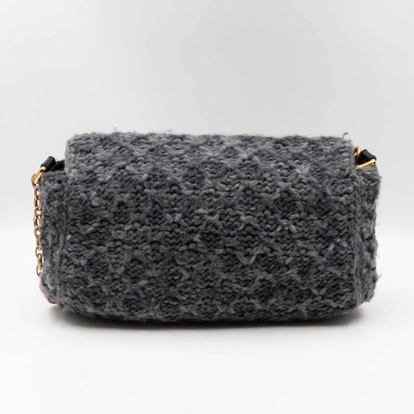 Flap Shoulder Bag Grey Knitted Wool Gold