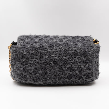 Flap Shoulder Bag Grey Knitted Wool Gold