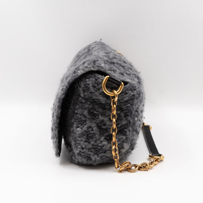 Flap Shoulder Bag Grey Knitted Wool Gold